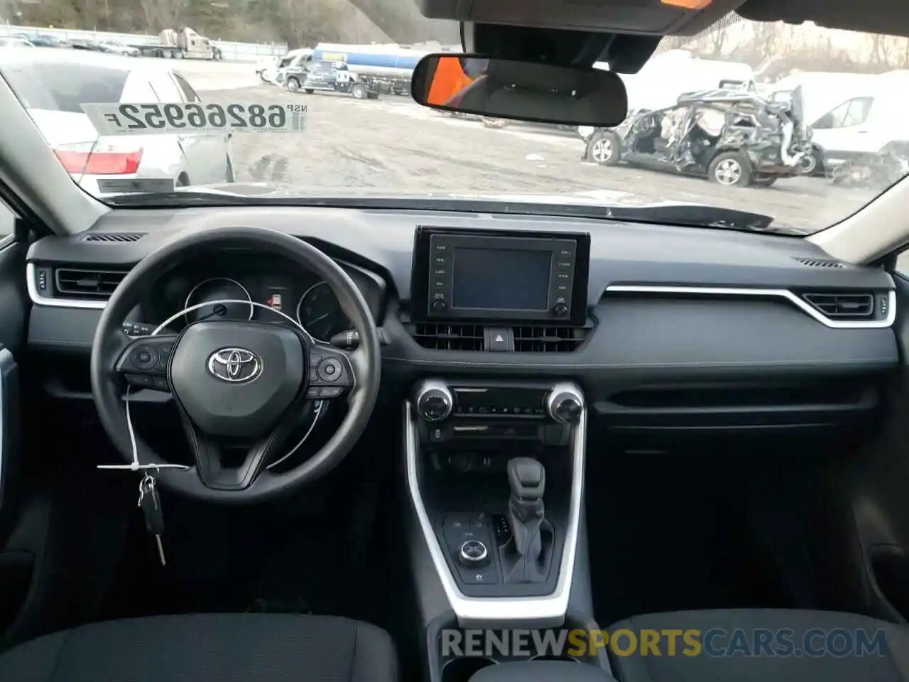 8 Photograph of a damaged car 2T3MWRFV3KW036884 TOYOTA RAV4 2019