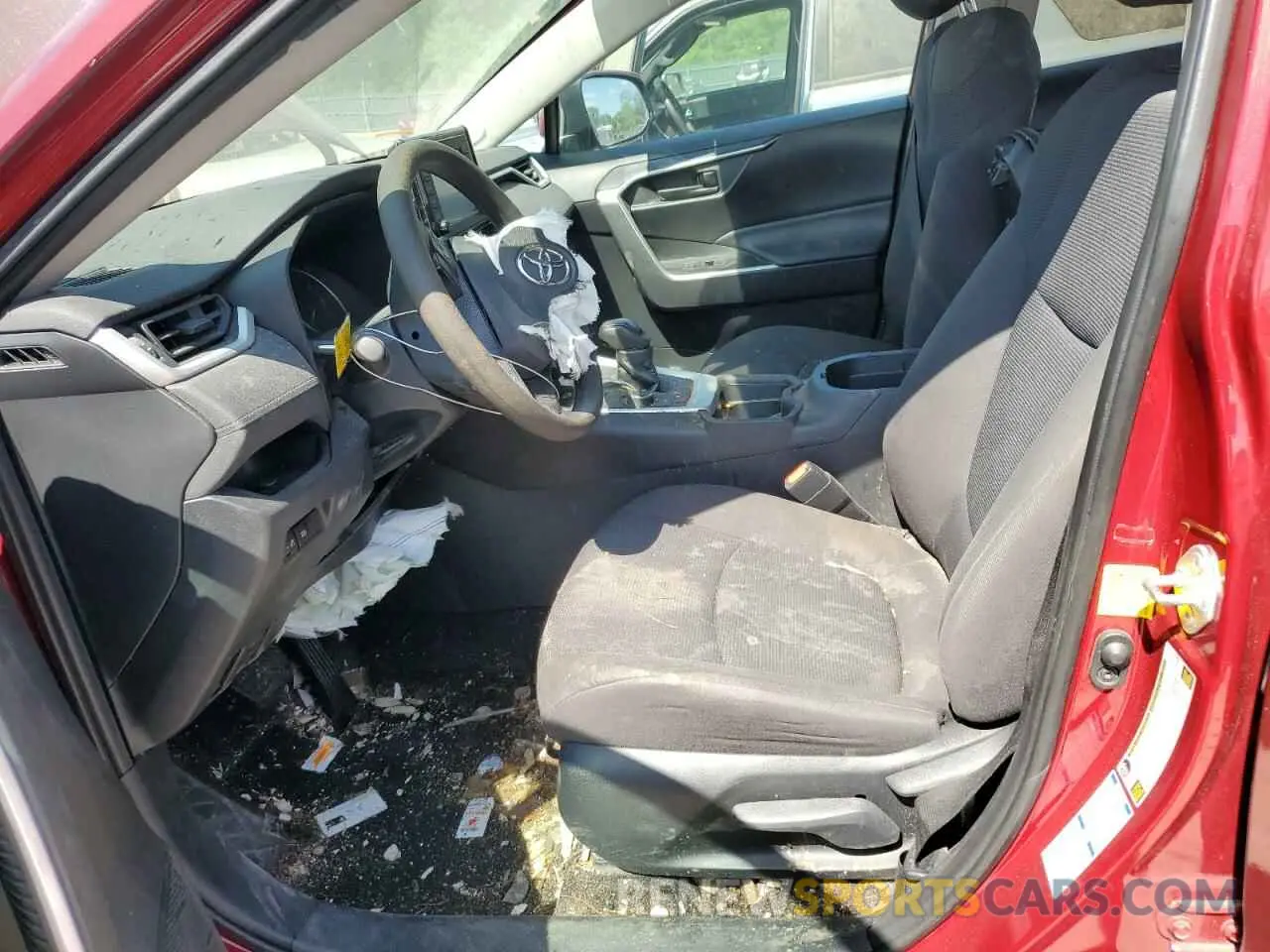 7 Photograph of a damaged car 2T3MWRFV3KW039171 TOYOTA RAV4 2019