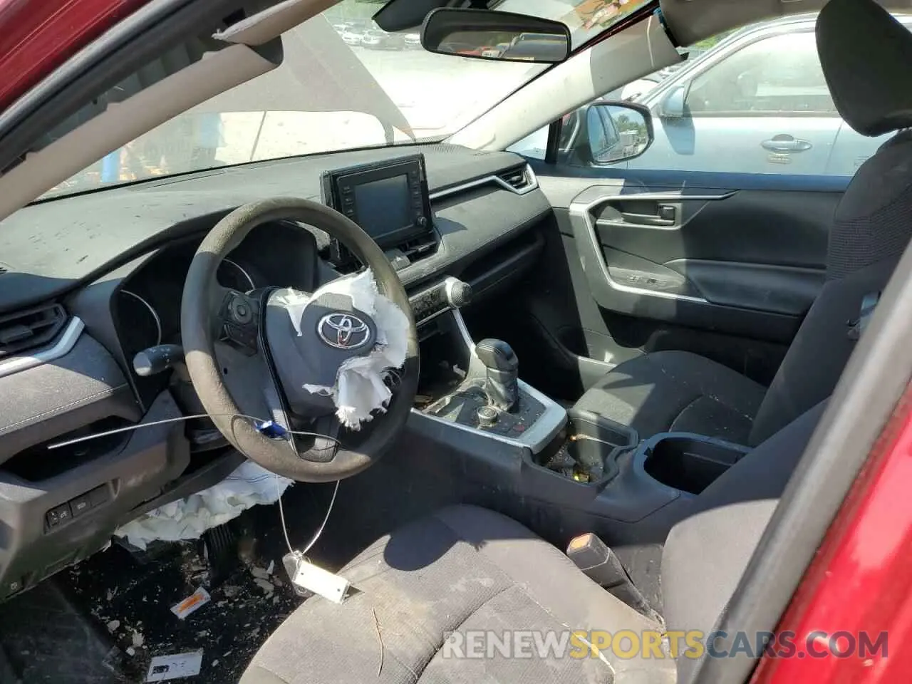 8 Photograph of a damaged car 2T3MWRFV3KW039171 TOYOTA RAV4 2019