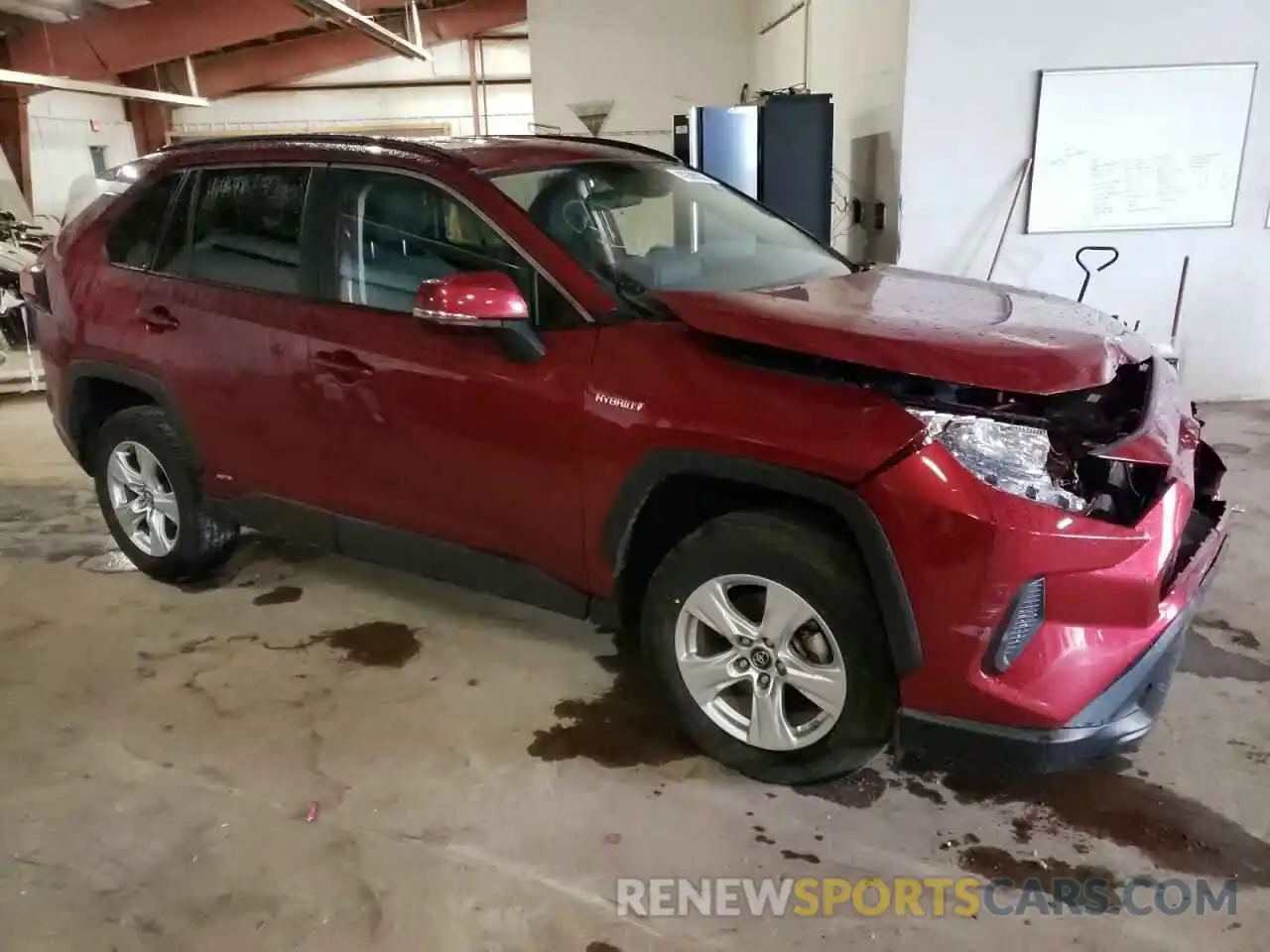 1 Photograph of a damaged car 2T3MWRFV3KW041549 TOYOTA RAV4 2019