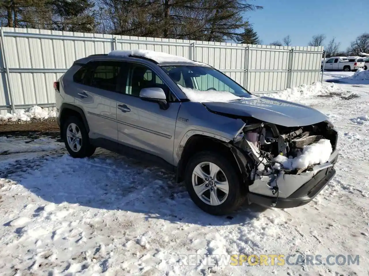 4 Photograph of a damaged car 2T3MWRFV4KW016207 TOYOTA RAV4 2019