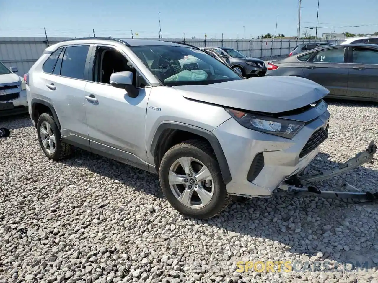 1 Photograph of a damaged car 2T3MWRFV4KW016353 TOYOTA RAV4 2019