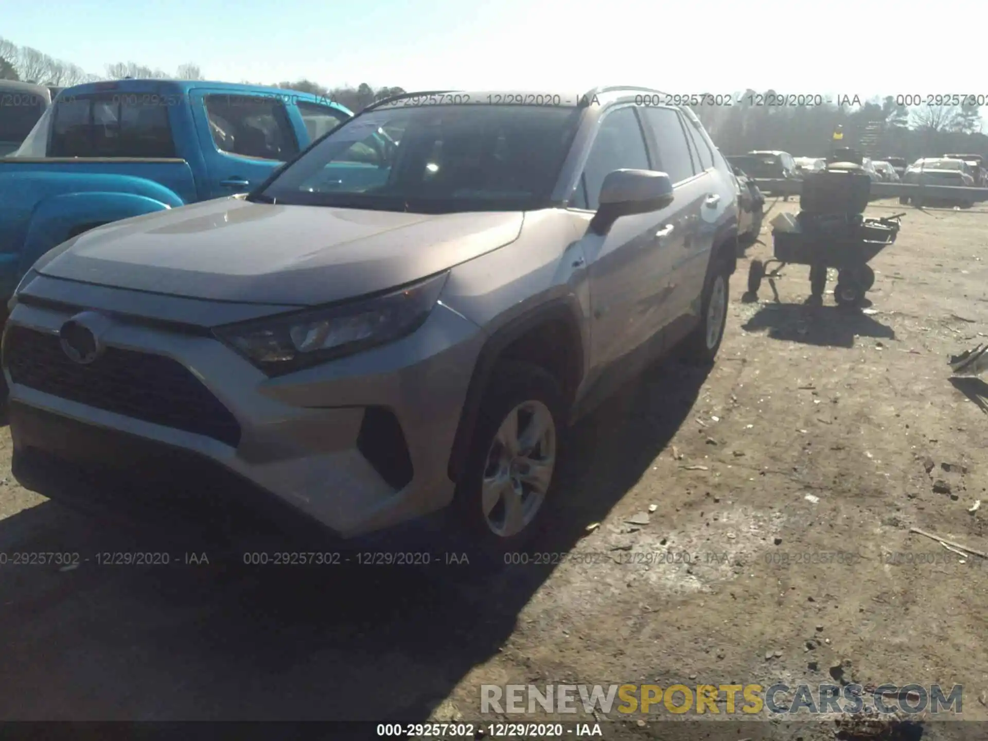 2 Photograph of a damaged car 2T3MWRFV4KW033735 TOYOTA RAV4 2019