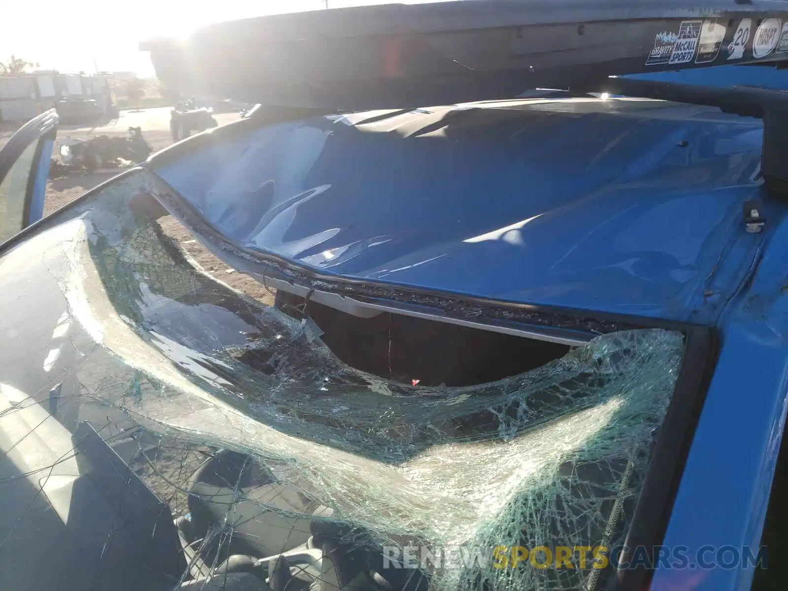 10 Photograph of a damaged car 2T3MWRFV4KW041916 TOYOTA RAV4 2019