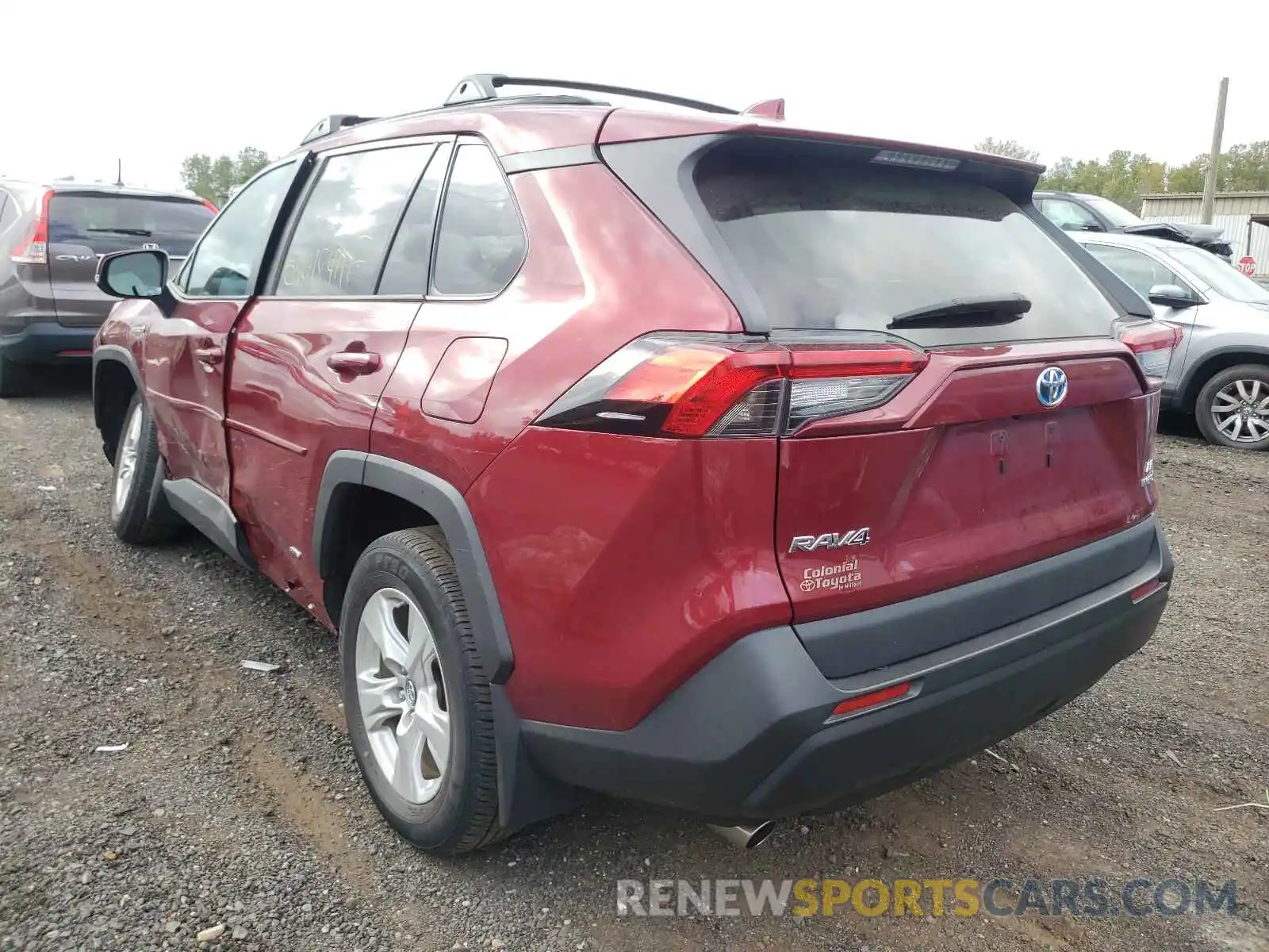 3 Photograph of a damaged car 2T3MWRFV5KW027846 TOYOTA RAV4 2019