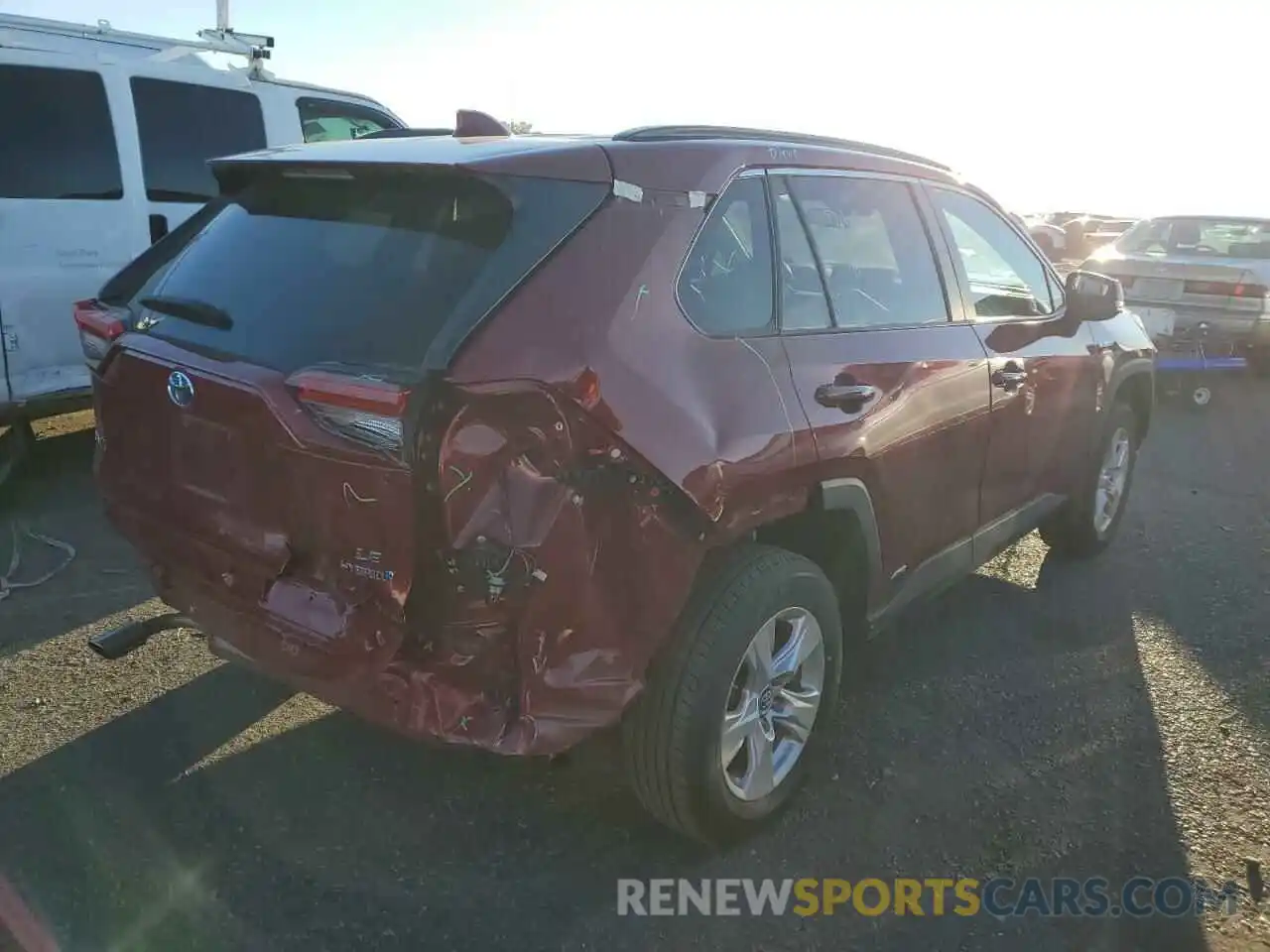 3 Photograph of a damaged car 2T3MWRFV5KW034313 TOYOTA RAV4 2019