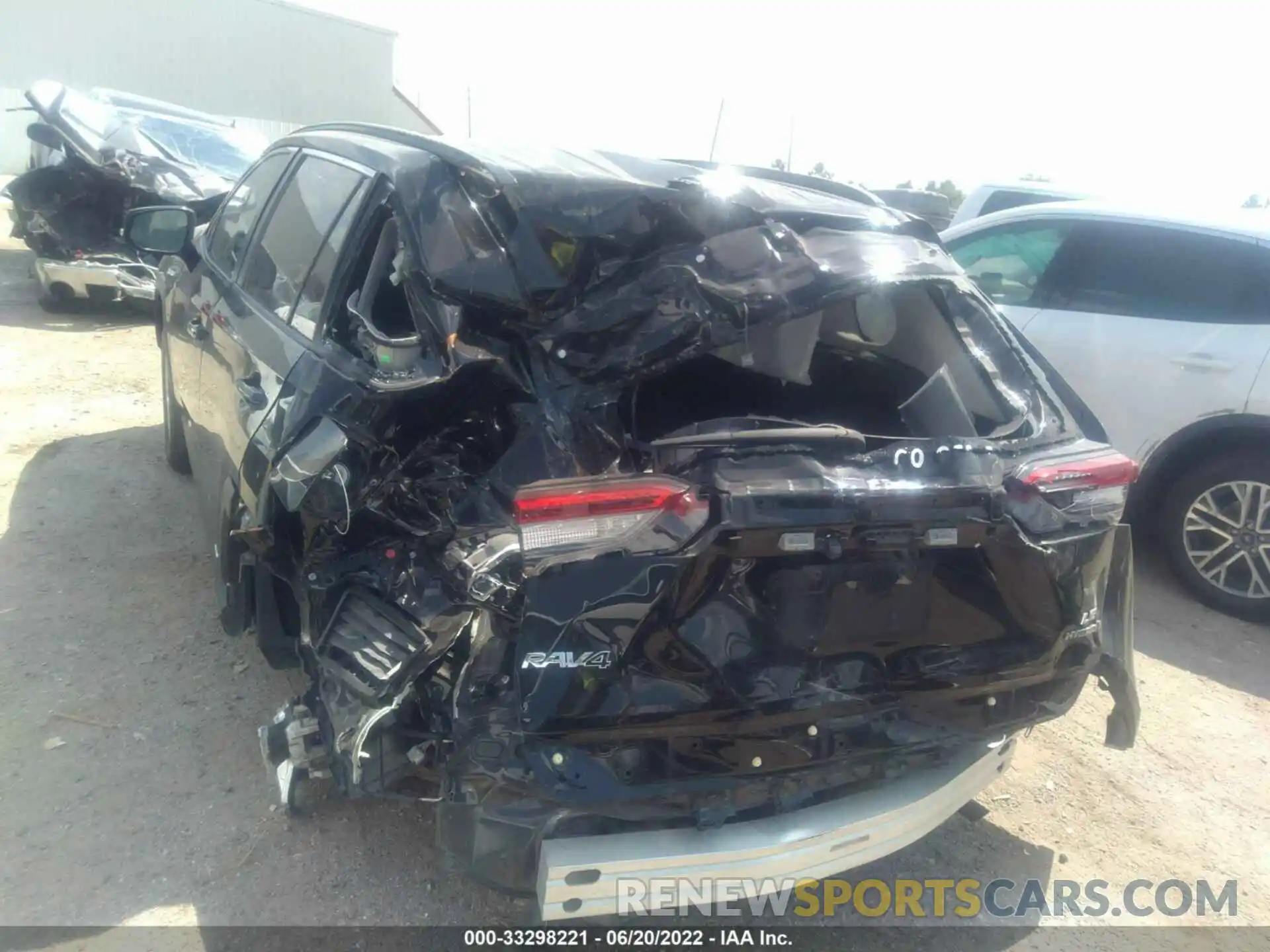 6 Photograph of a damaged car 2T3MWRFV8KW027422 TOYOTA RAV4 2019