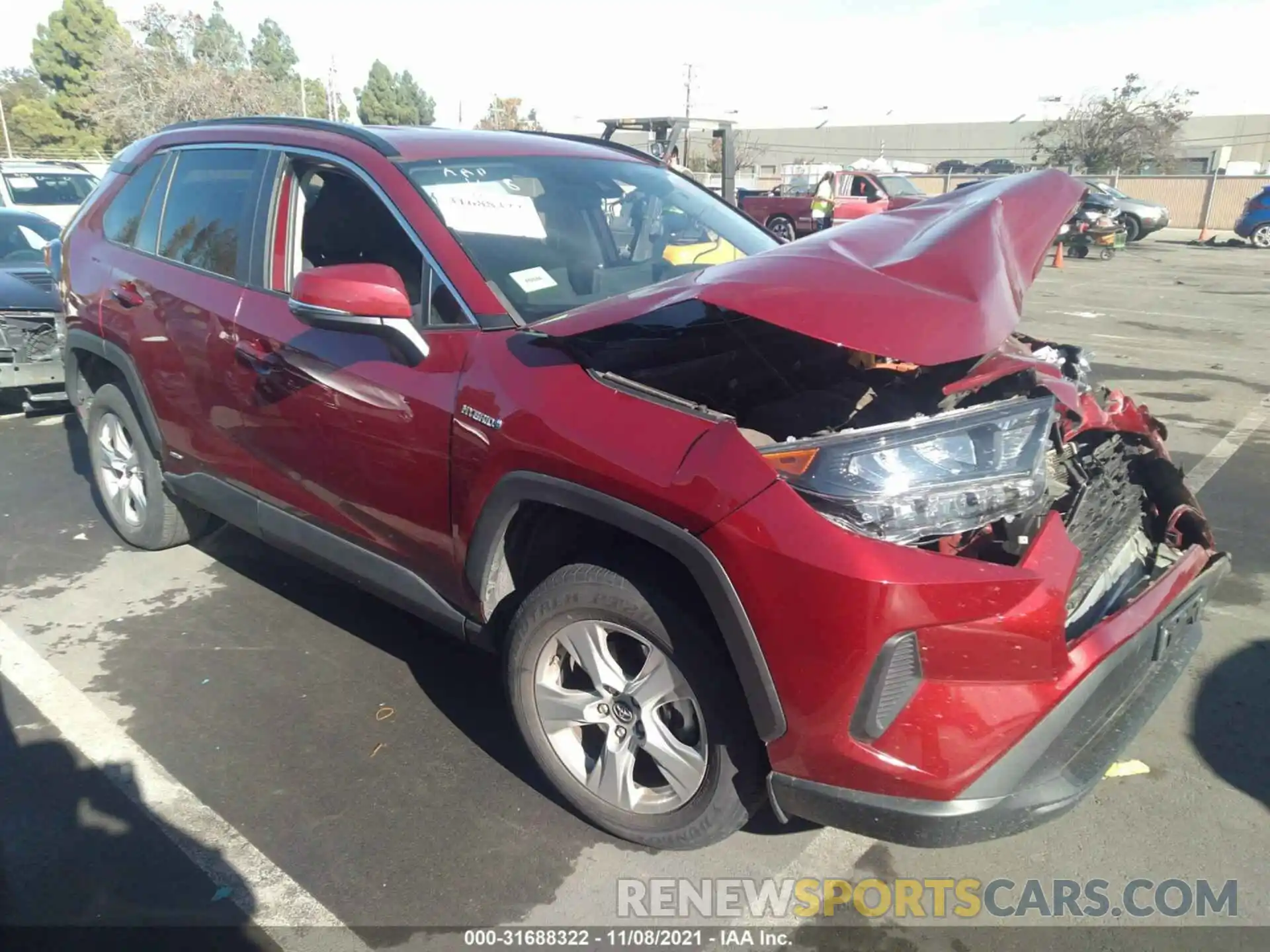 1 Photograph of a damaged car 2T3MWRFV8KW036184 TOYOTA RAV4 2019