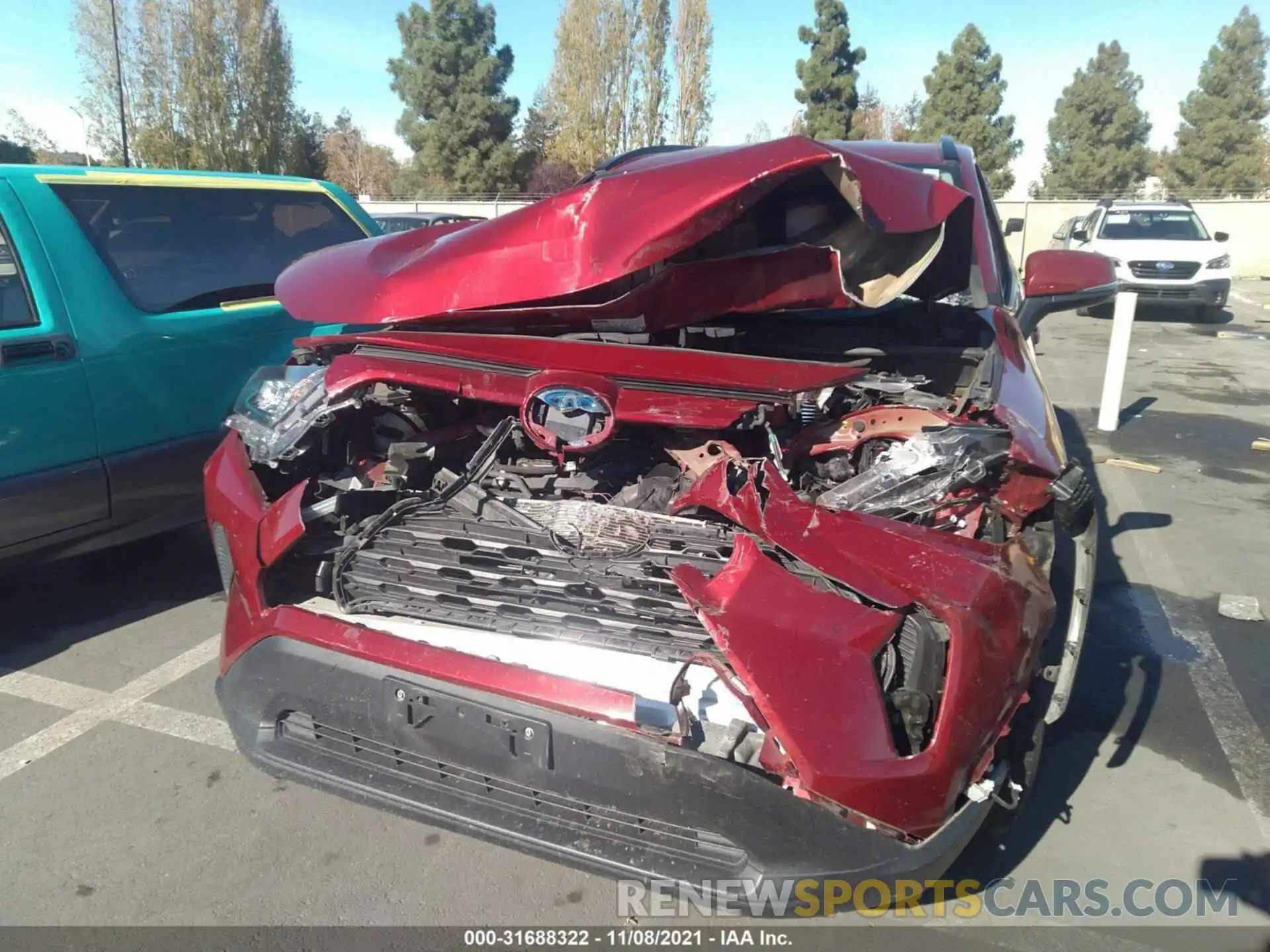 6 Photograph of a damaged car 2T3MWRFV8KW036184 TOYOTA RAV4 2019