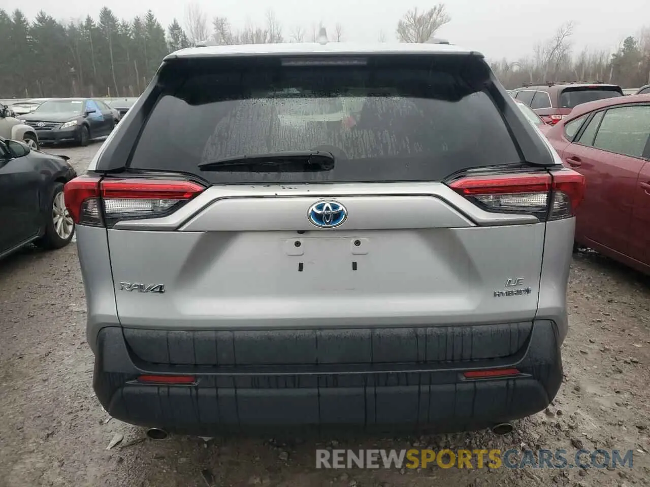 6 Photograph of a damaged car 2T3MWRFVXKW006300 TOYOTA RAV4 2019