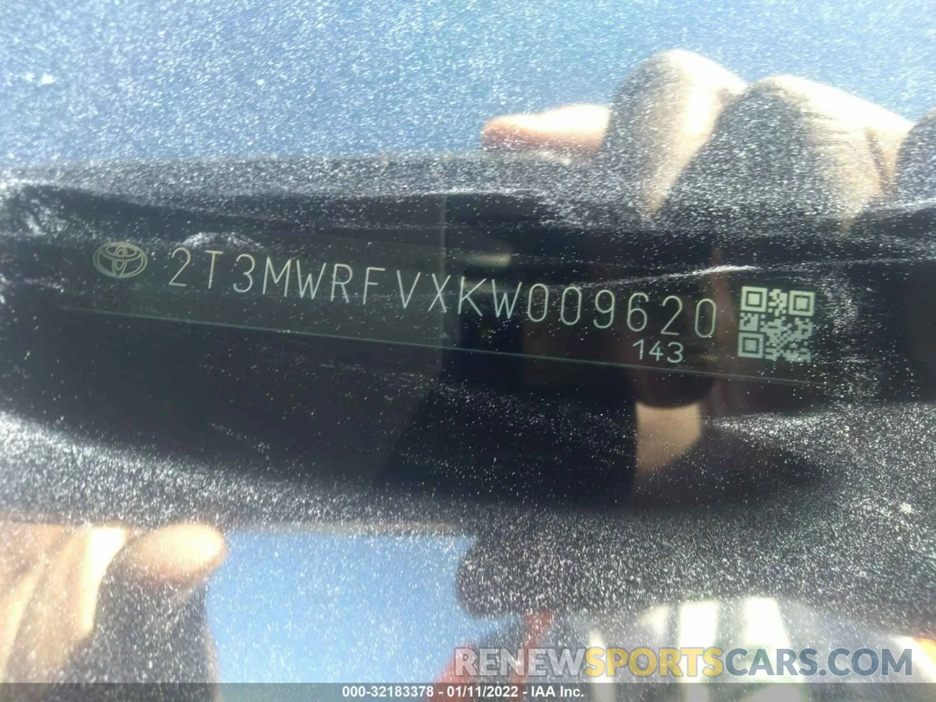 9 Photograph of a damaged car 2T3MWRFVXKW009620 TOYOTA RAV4 2019