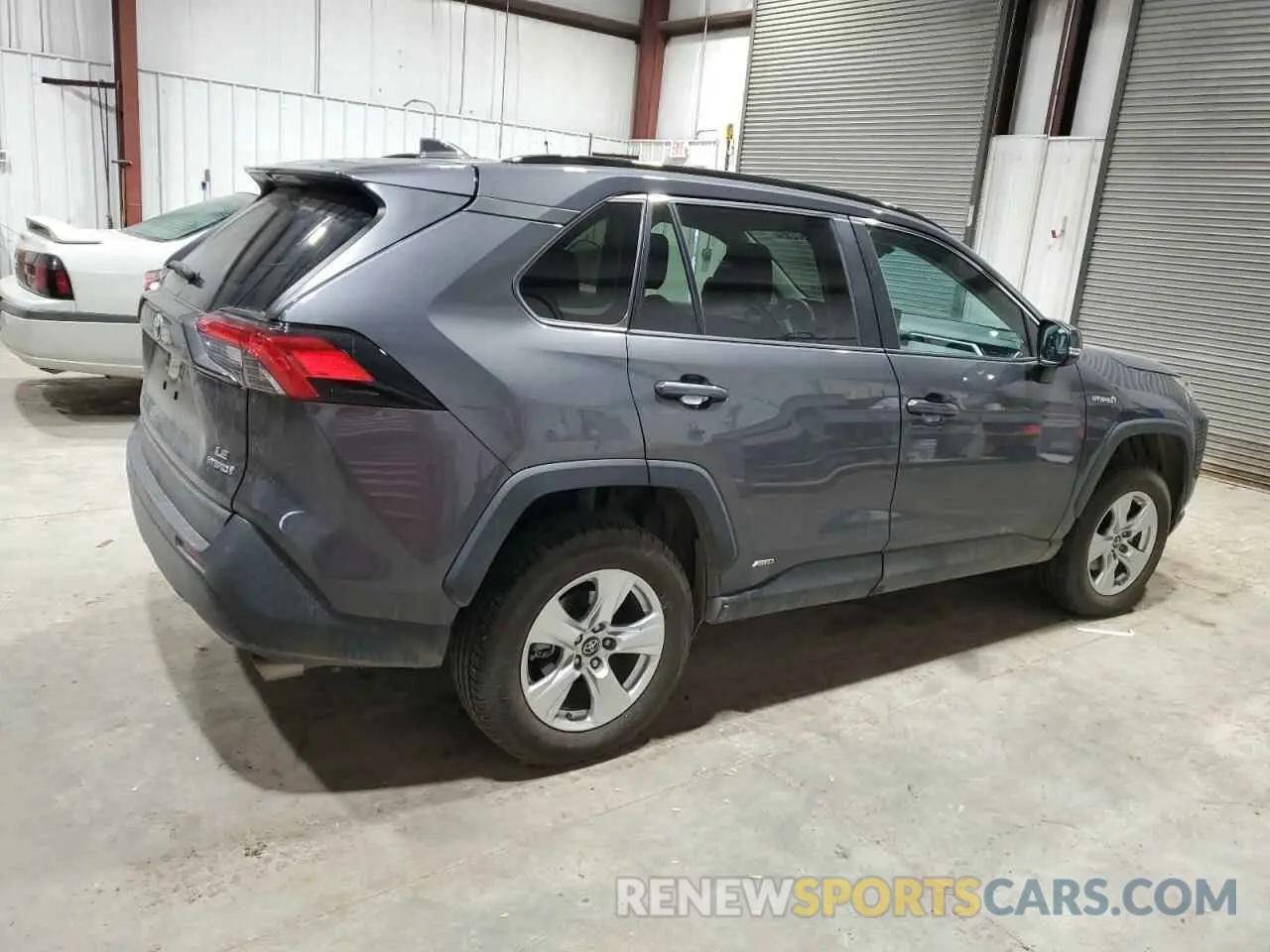 3 Photograph of a damaged car 2T3MWRFVXKW034713 TOYOTA RAV4 2019