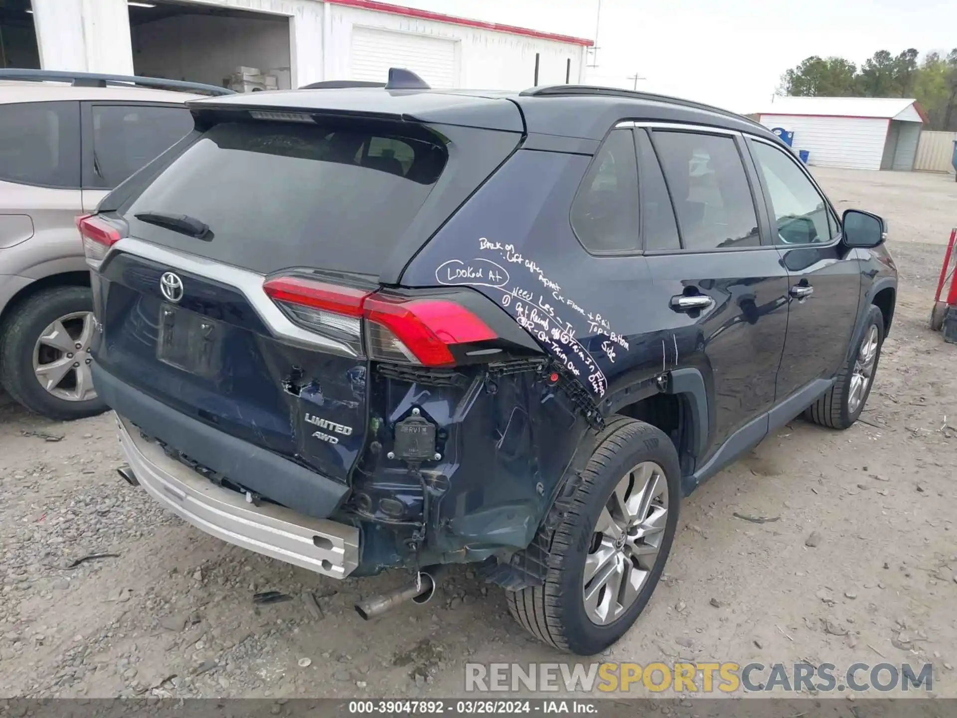 4 Photograph of a damaged car 2T3N1RFV0KW045075 TOYOTA RAV4 2019