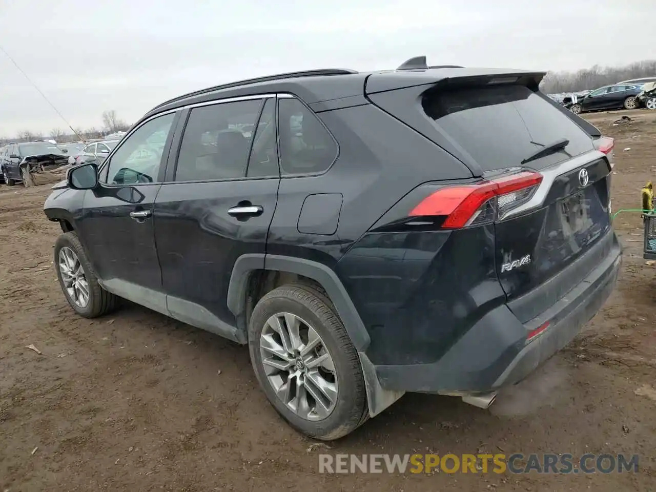 2 Photograph of a damaged car 2T3N1RFV0KW080909 TOYOTA RAV4 2019