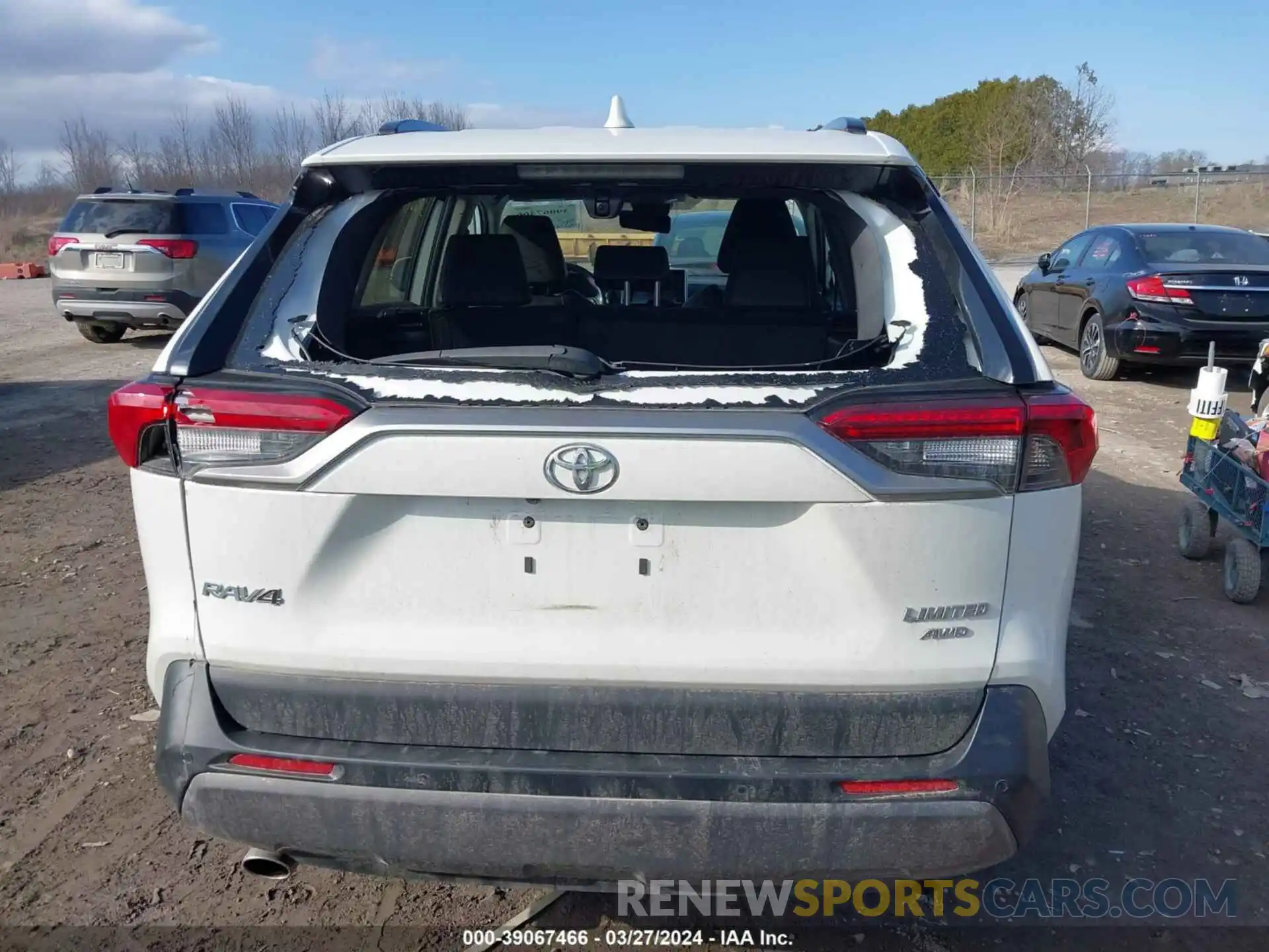 17 Photograph of a damaged car 2T3N1RFV3KW009218 TOYOTA RAV4 2019