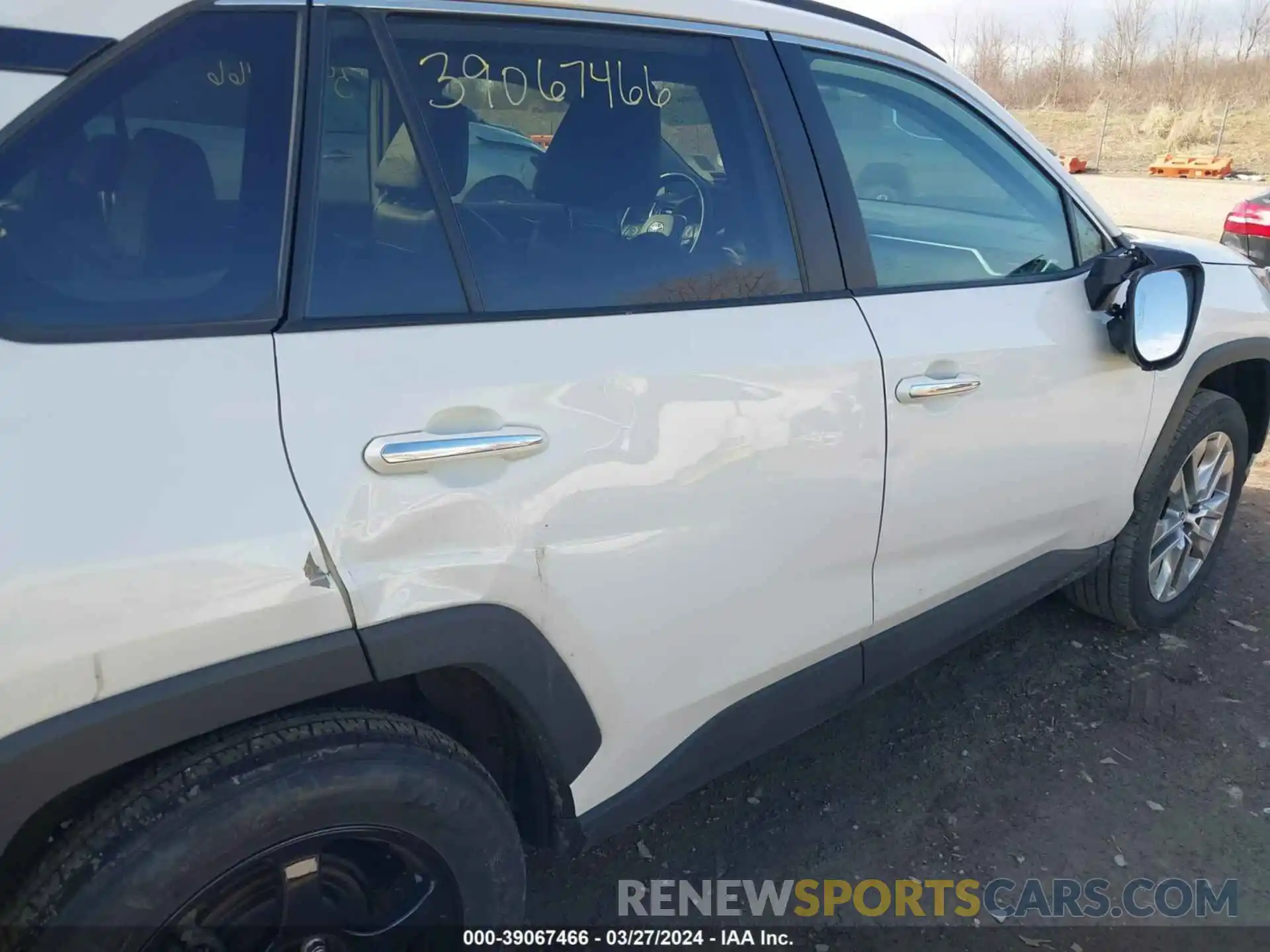 6 Photograph of a damaged car 2T3N1RFV3KW009218 TOYOTA RAV4 2019