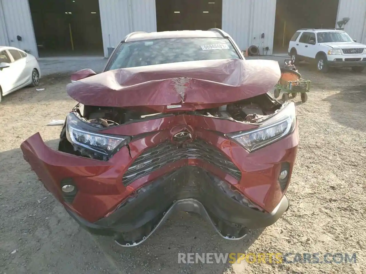 9 Photograph of a damaged car 2T3N1RFV3KW011227 TOYOTA RAV4 2019