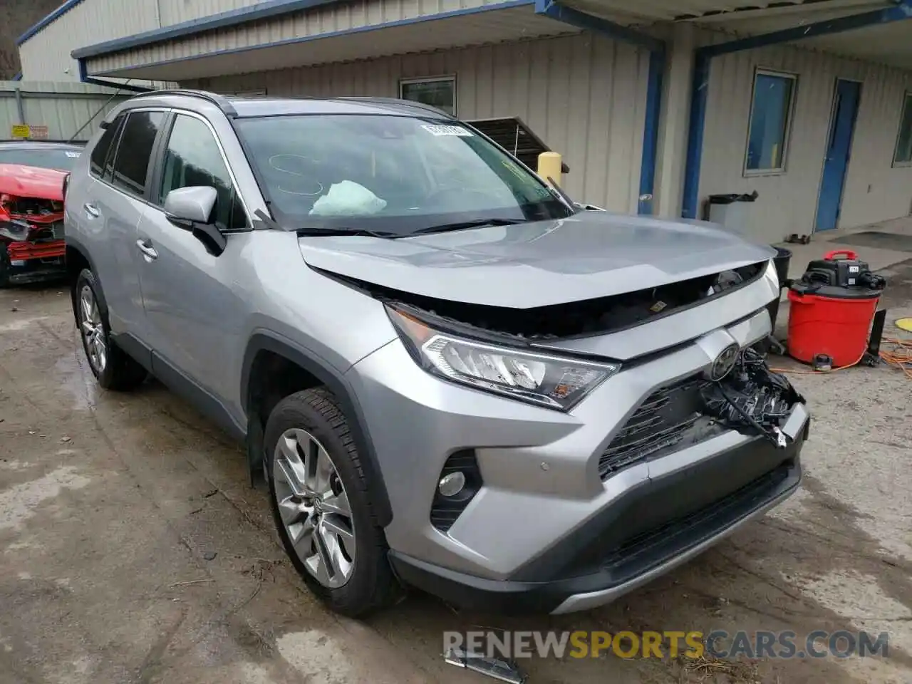 1 Photograph of a damaged car 2T3N1RFV6KC017606 TOYOTA RAV4 2019