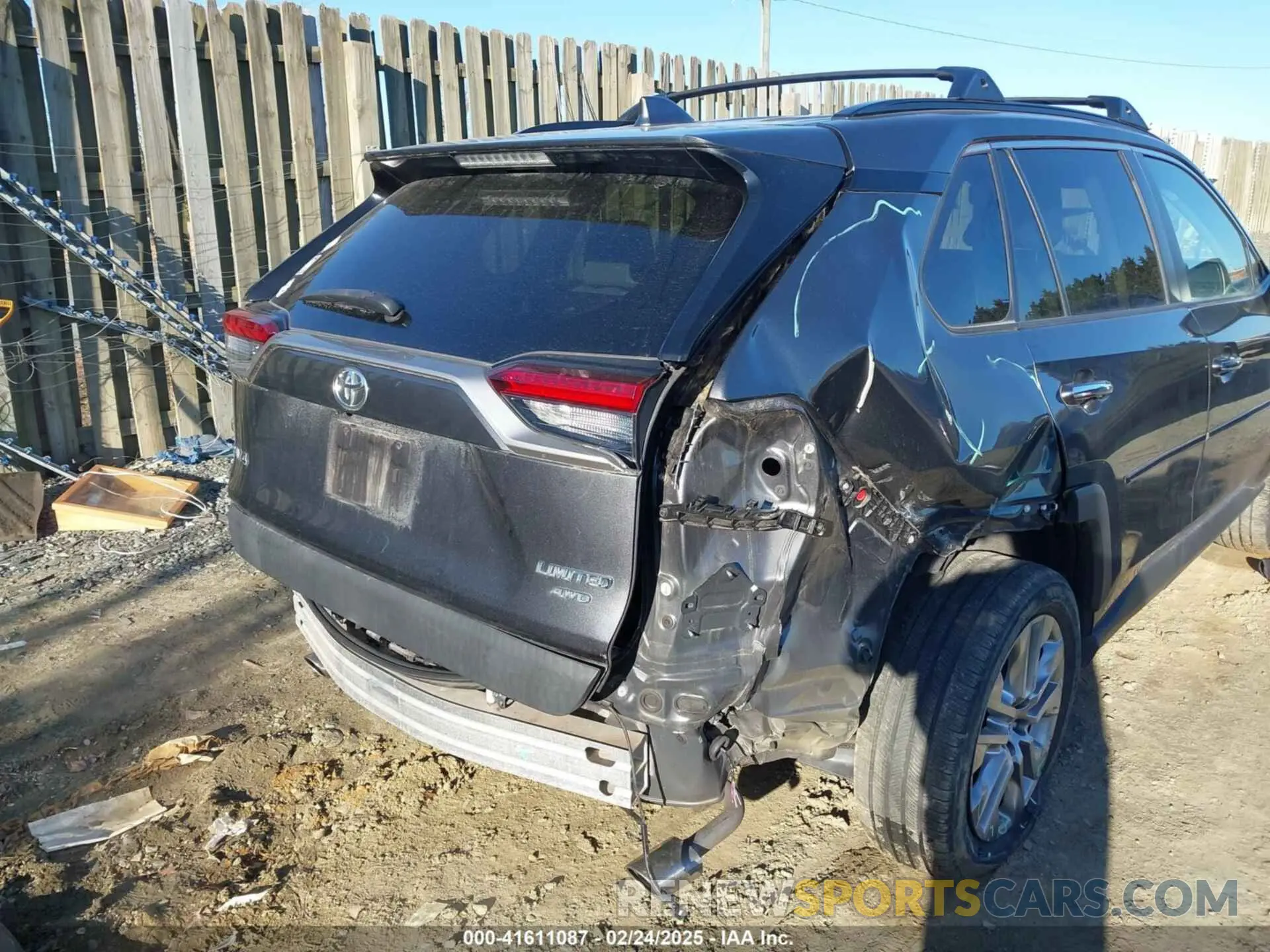 6 Photograph of a damaged car 2T3N1RFV8KC036349 TOYOTA RAV4 2019