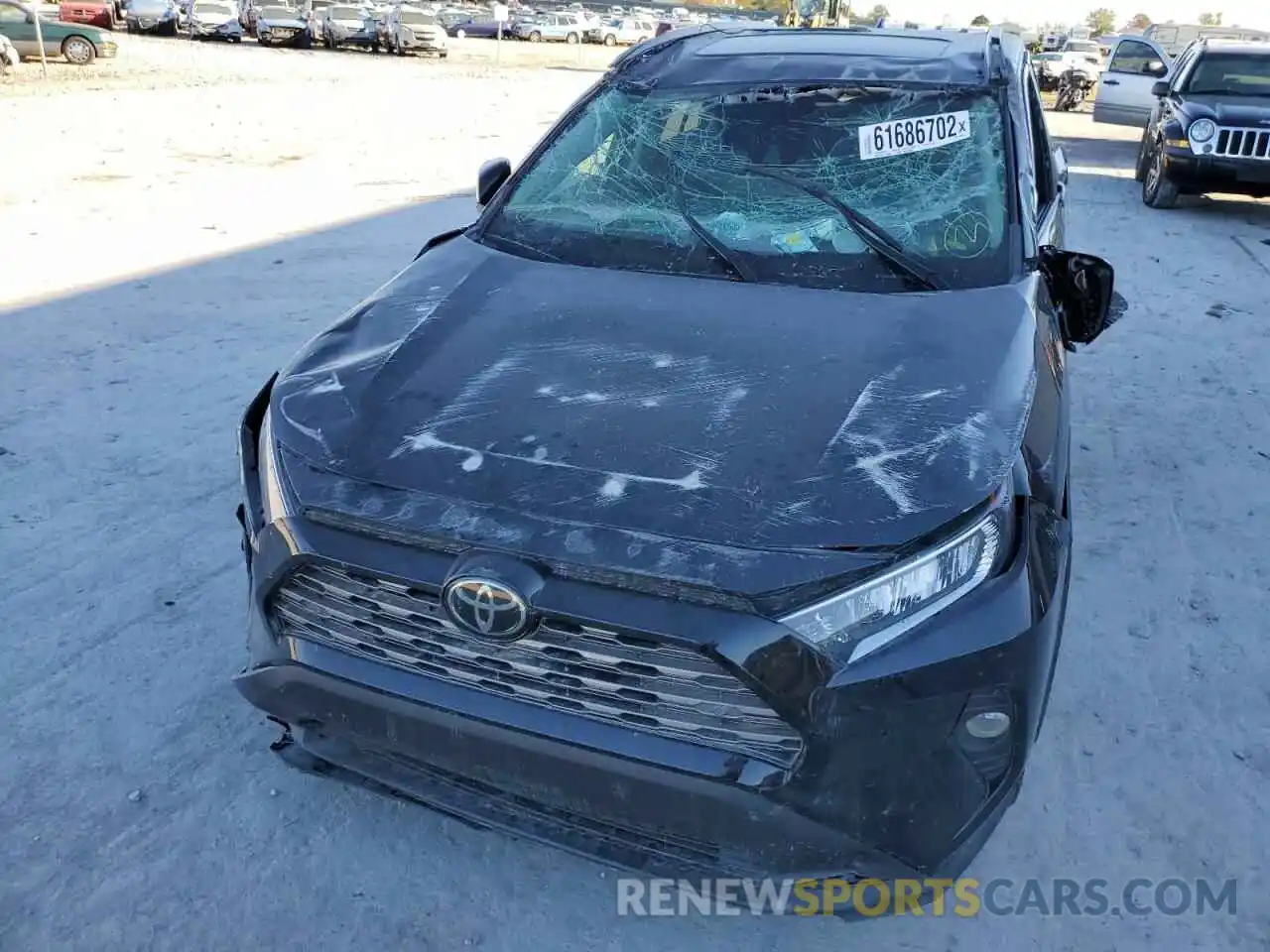 9 Photograph of a damaged car 2T3N1RFV8KW078650 TOYOTA RAV4 2019