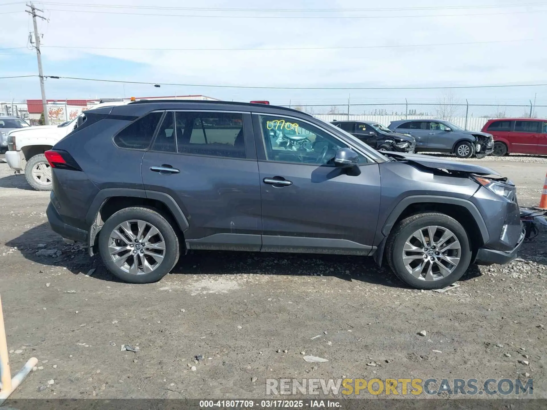 13 Photograph of a damaged car 2T3N1RFV9KW078334 TOYOTA RAV4 2019