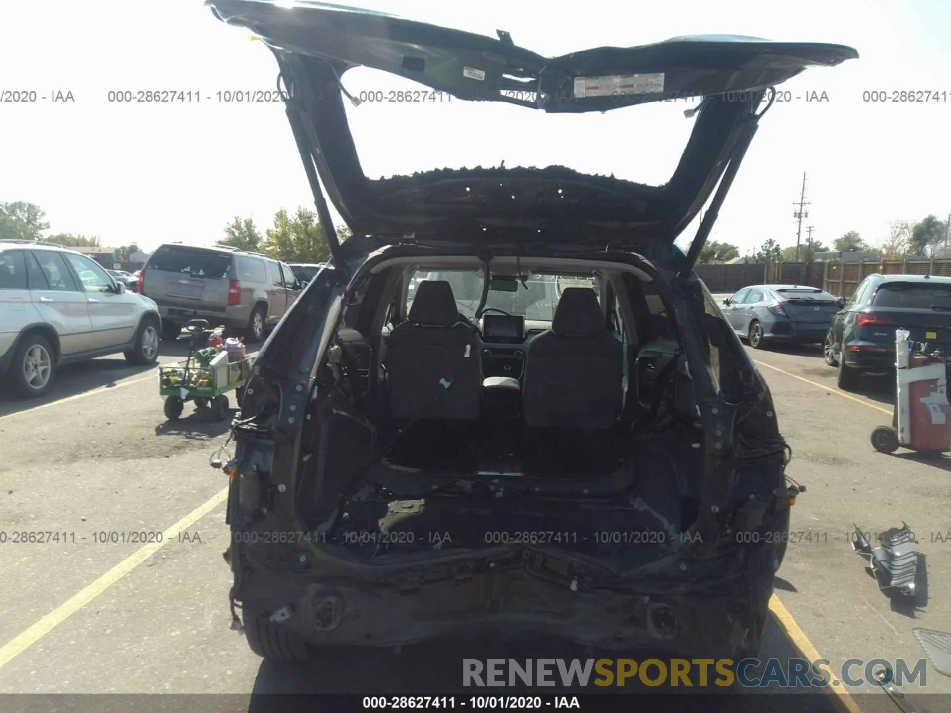 6 Photograph of a damaged car 2T3N1RFVXKW001116 TOYOTA RAV4 2019
