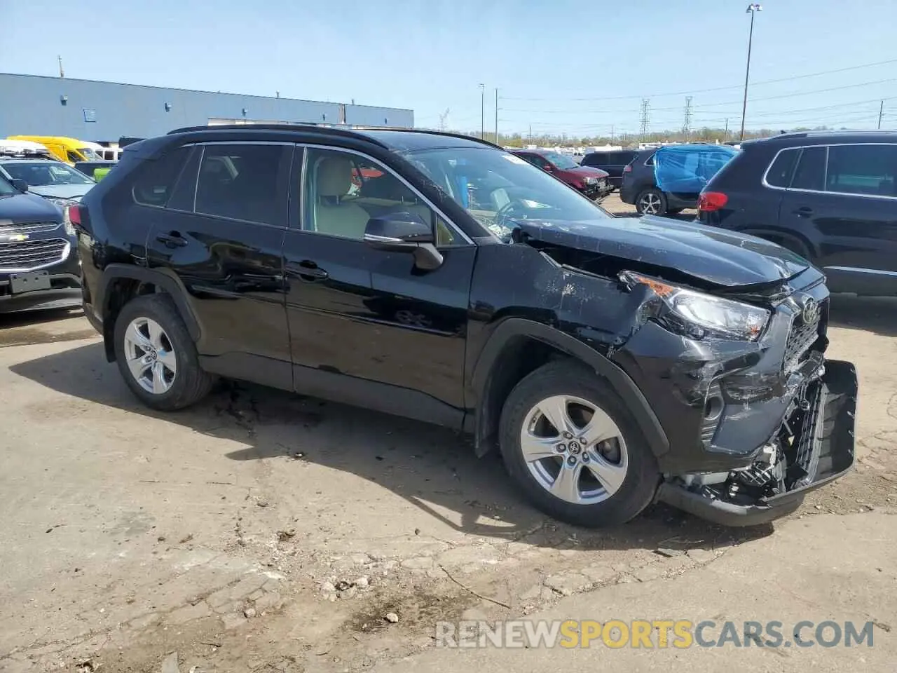 4 Photograph of a damaged car 2T3P1RFV0KC002169 TOYOTA RAV4 2019
