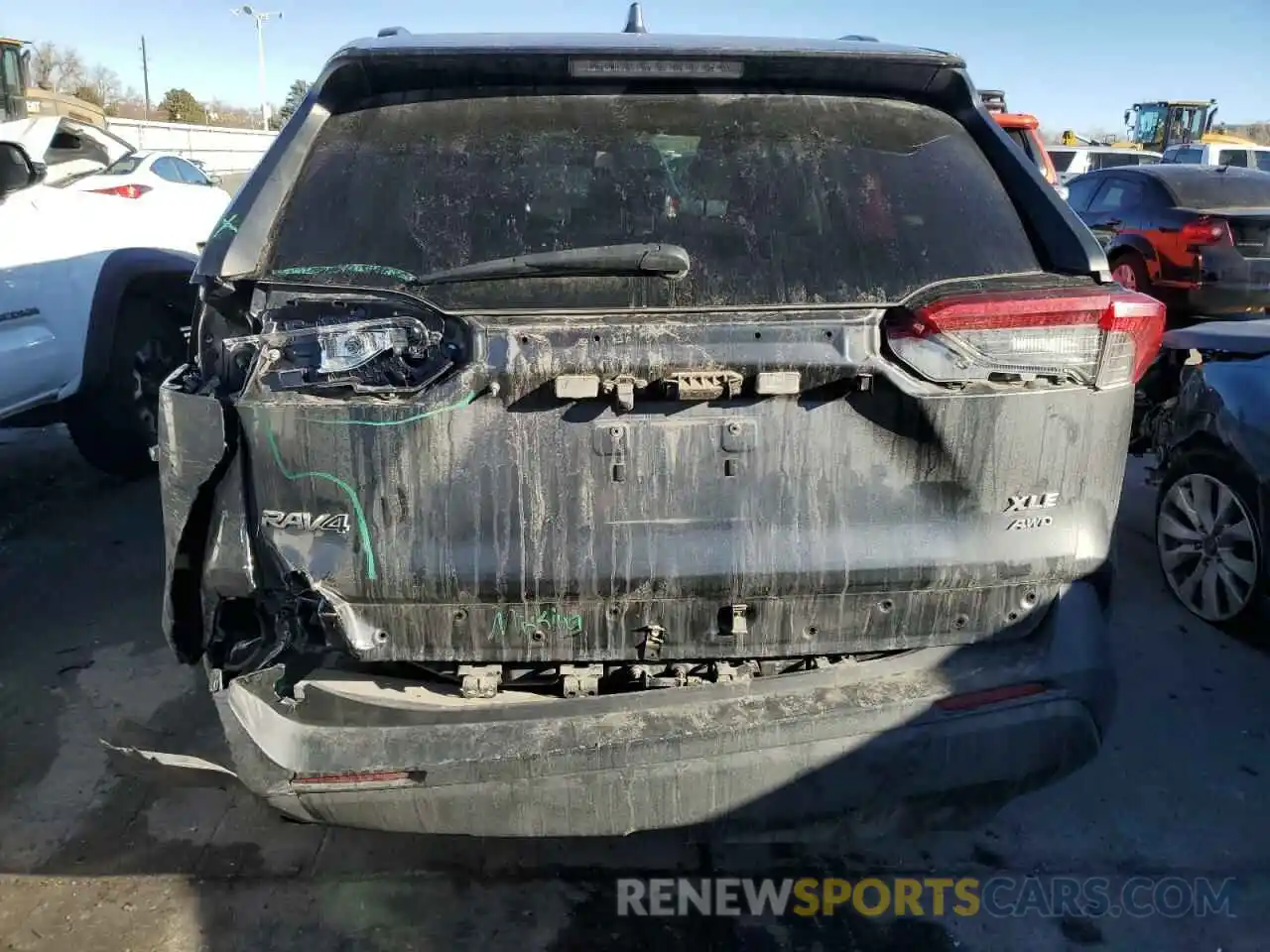 6 Photograph of a damaged car 2T3P1RFV0KC008425 TOYOTA RAV4 2019