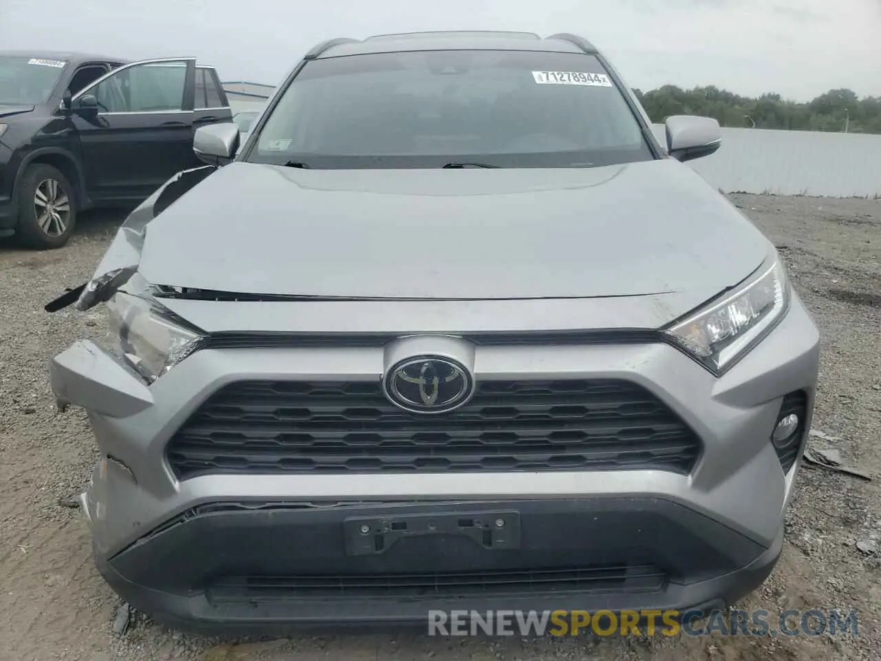 5 Photograph of a damaged car 2T3P1RFV0KC010112 TOYOTA RAV4 2019