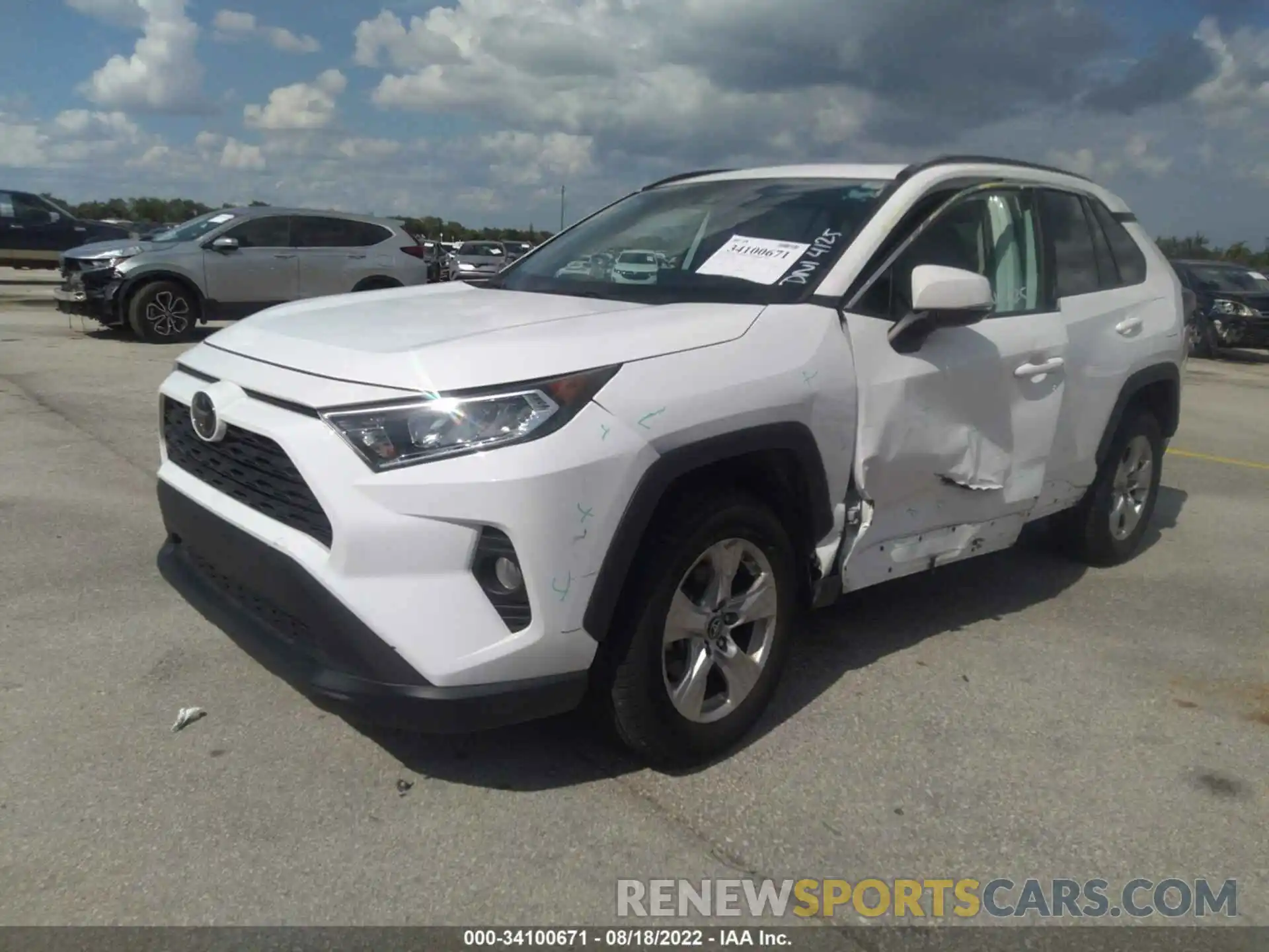 2 Photograph of a damaged car 2T3P1RFV0KC029372 TOYOTA RAV4 2019