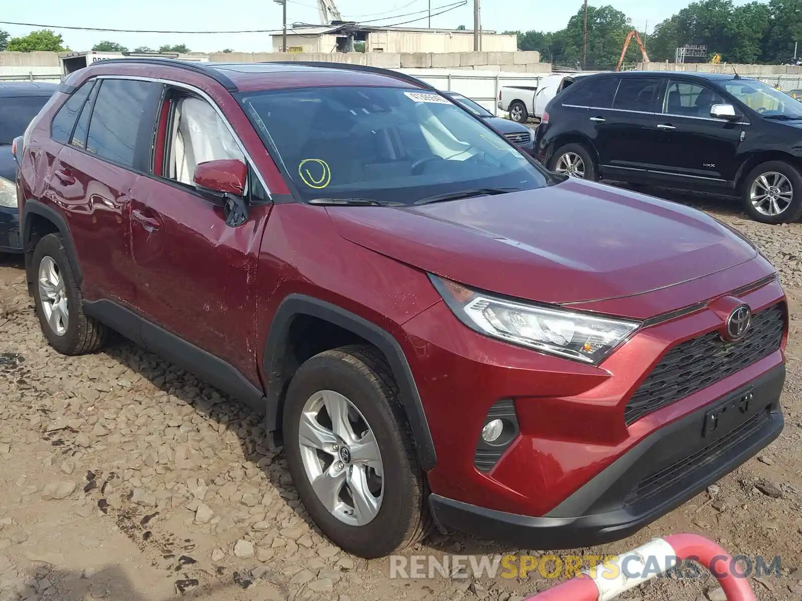 1 Photograph of a damaged car 2T3P1RFV0KC059651 TOYOTA RAV4 2019