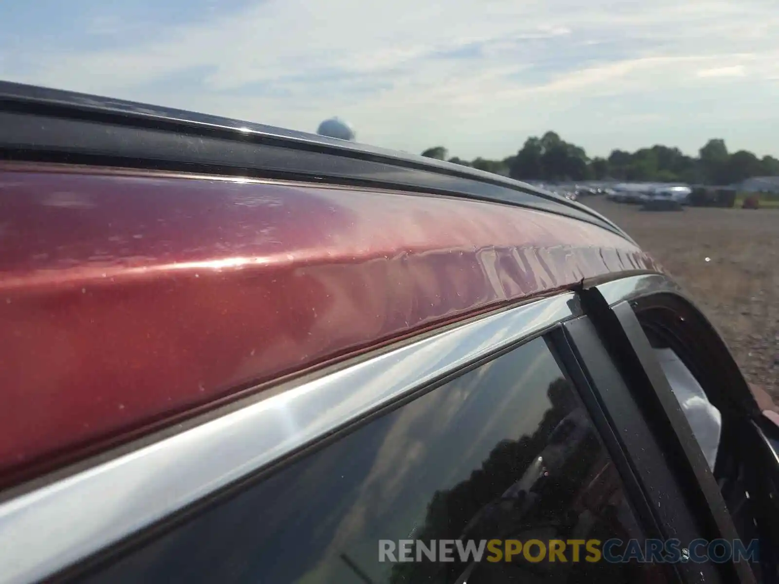 9 Photograph of a damaged car 2T3P1RFV0KC059651 TOYOTA RAV4 2019