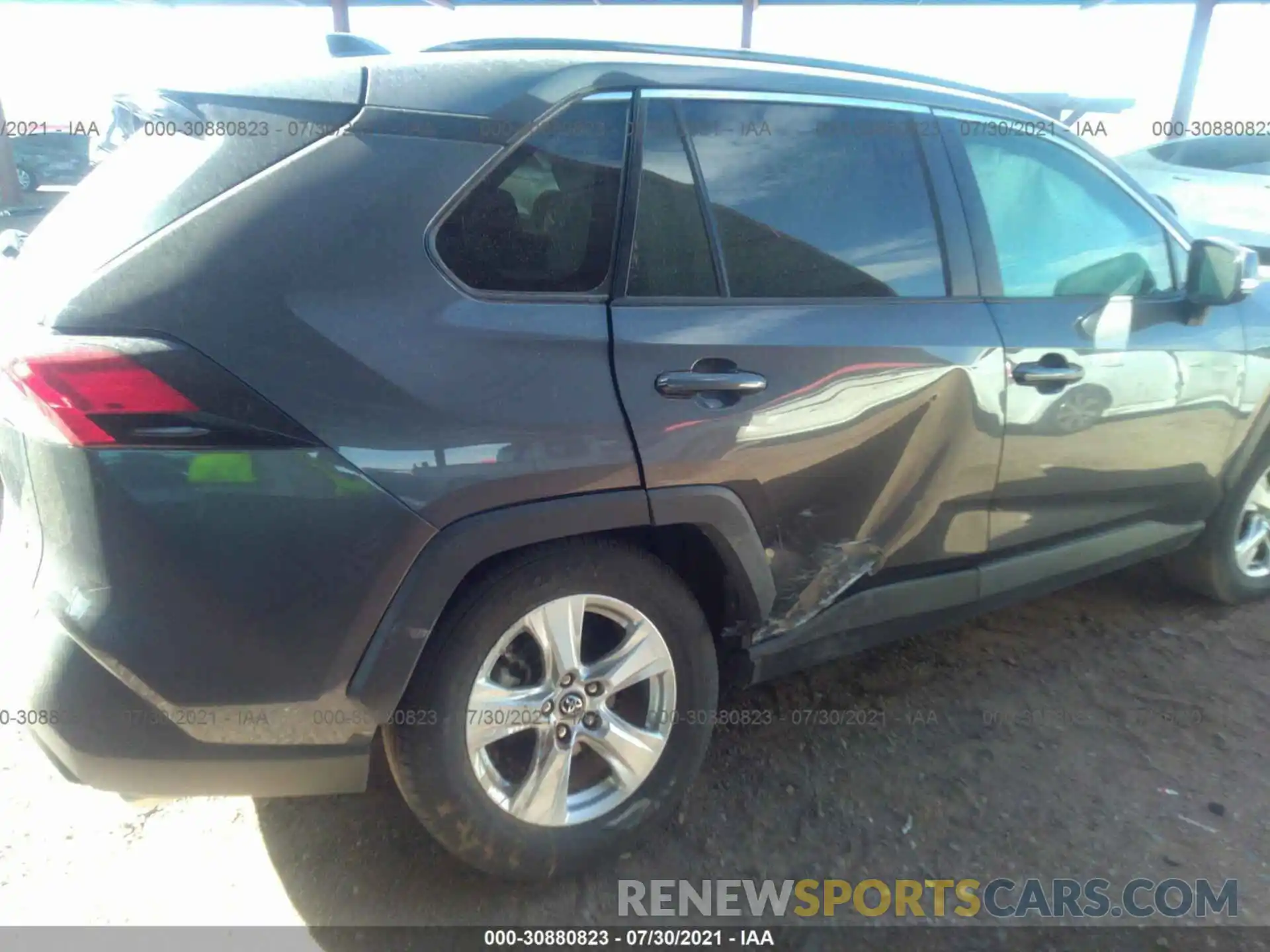 6 Photograph of a damaged car 2T3P1RFV0KW014109 TOYOTA RAV4 2019