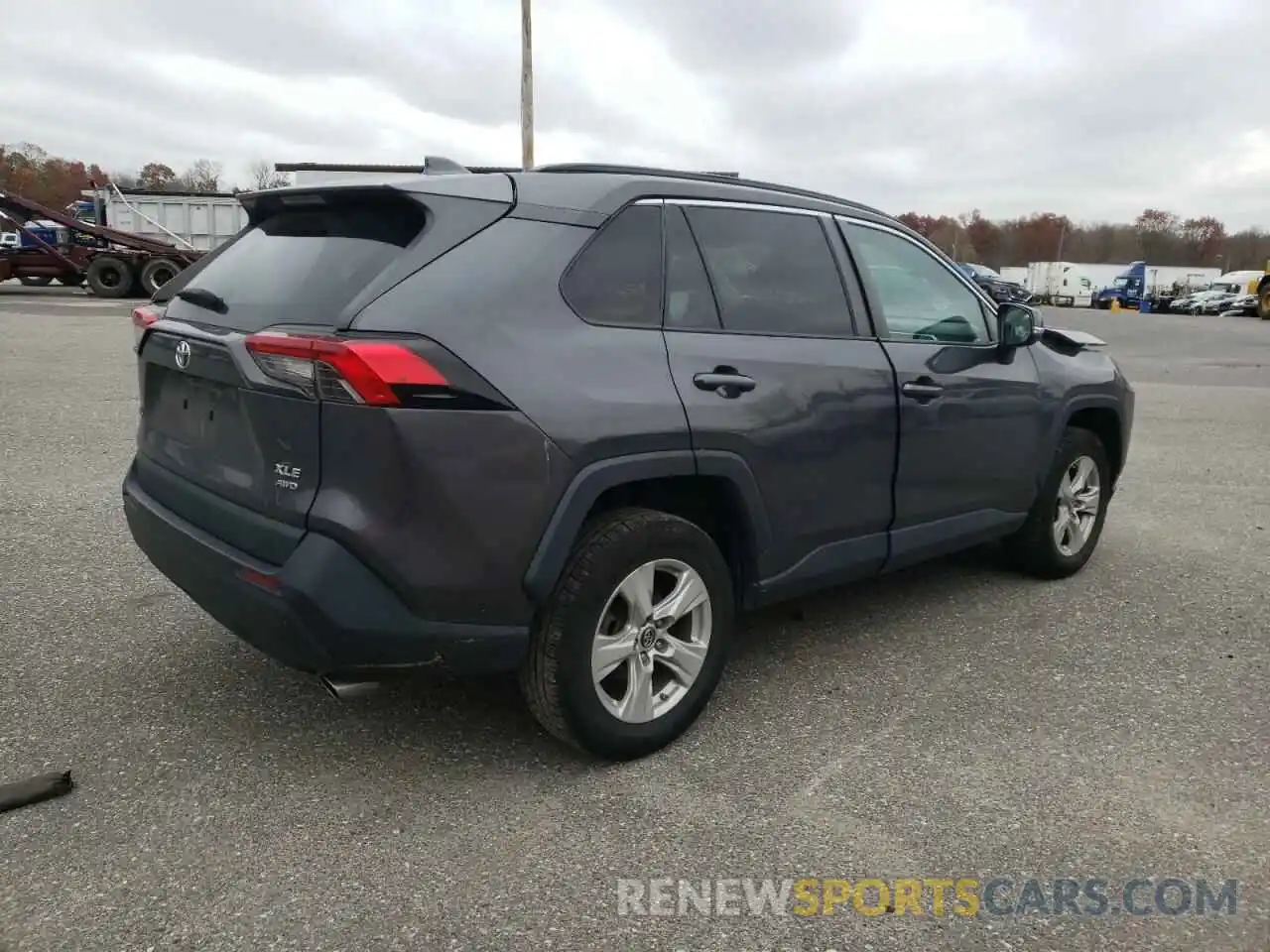 3 Photograph of a damaged car 2T3P1RFV0KW016703 TOYOTA RAV4 2019