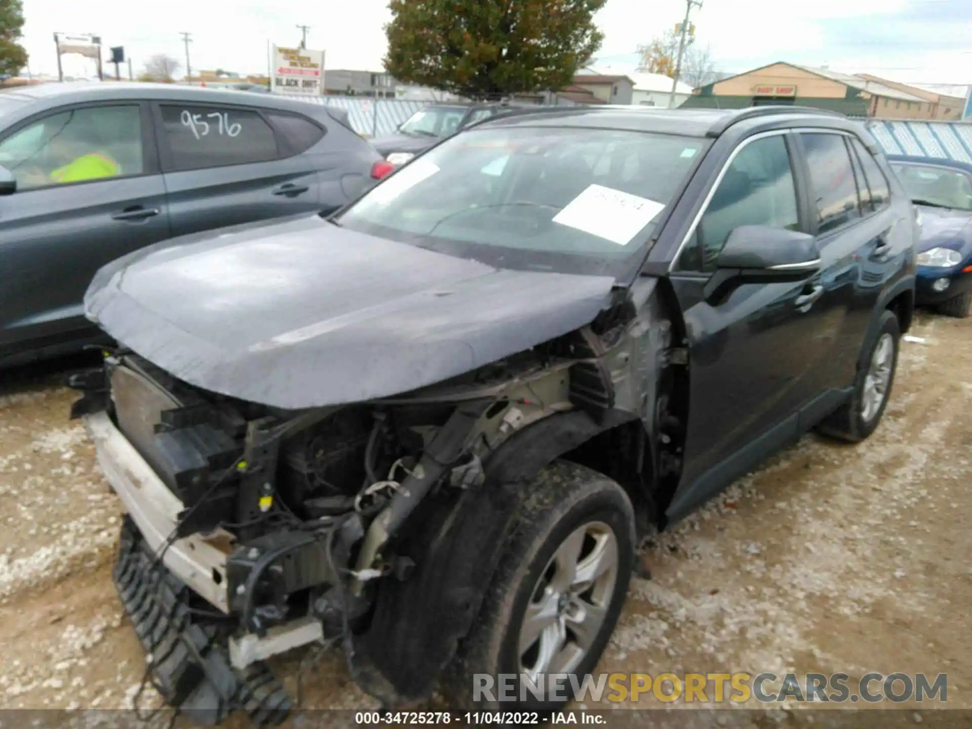 2 Photograph of a damaged car 2T3P1RFV0KW030231 TOYOTA RAV4 2019