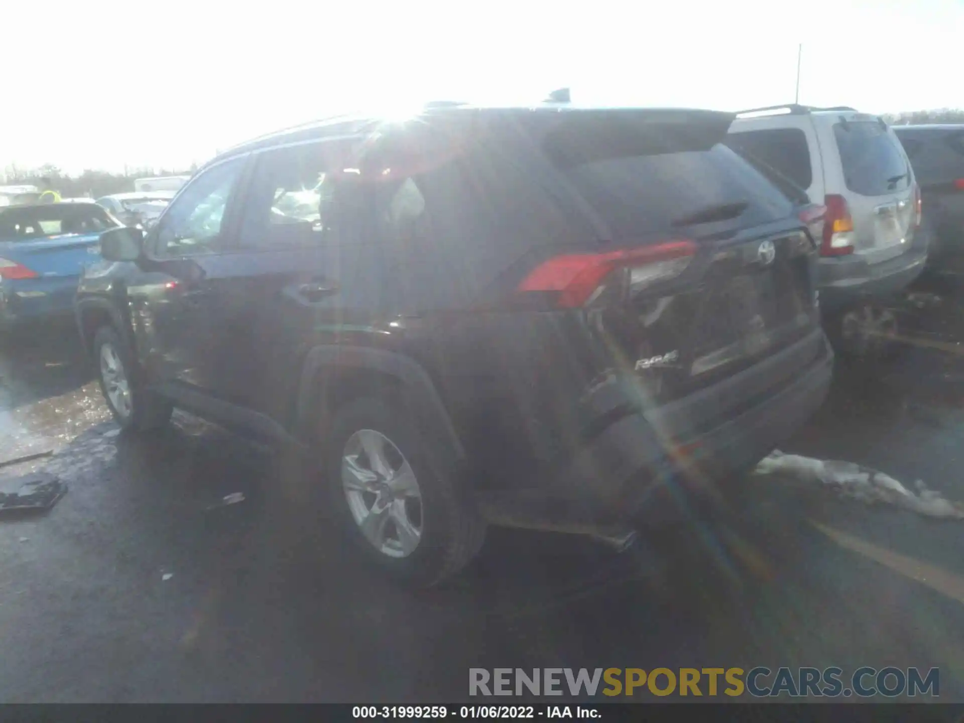 3 Photograph of a damaged car 2T3P1RFV0KW058174 TOYOTA RAV4 2019