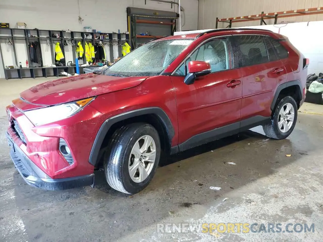 1 Photograph of a damaged car 2T3P1RFV0KW073337 TOYOTA RAV4 2019