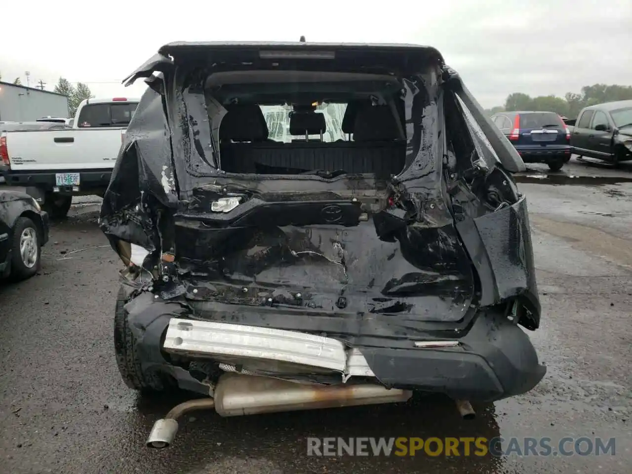 9 Photograph of a damaged car 2T3P1RFV1KC006859 TOYOTA RAV4 2019