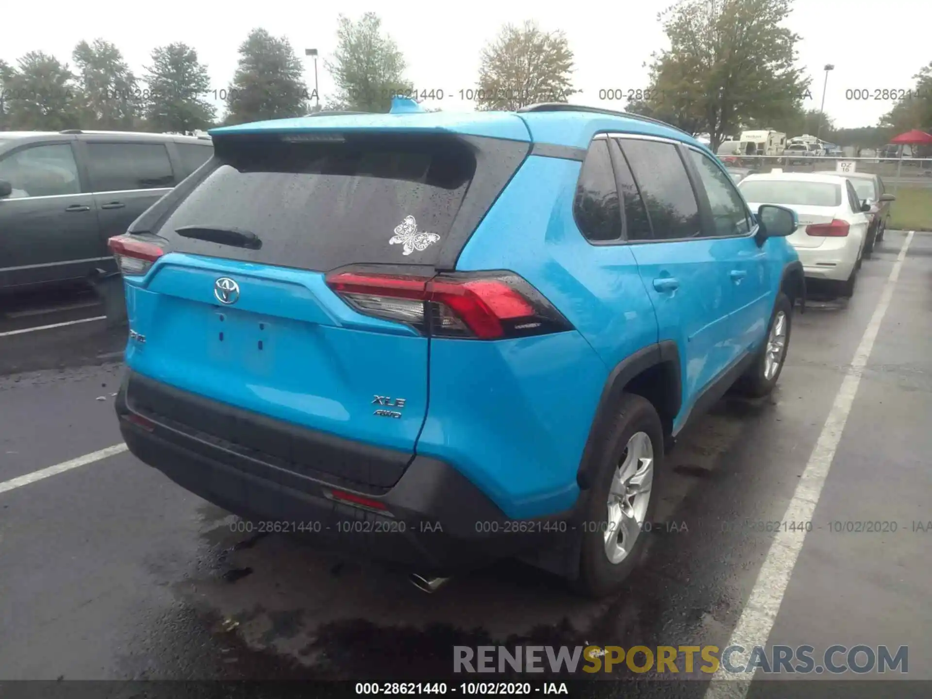 4 Photograph of a damaged car 2T3P1RFV1KC024939 TOYOTA RAV4 2019