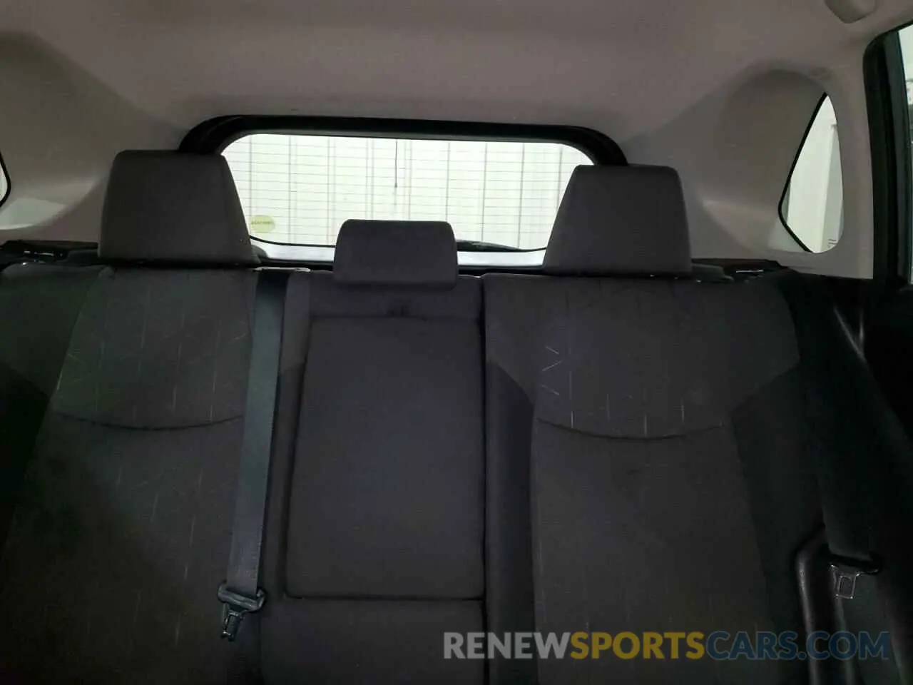 10 Photograph of a damaged car 2T3P1RFV1KC026741 TOYOTA RAV4 2019