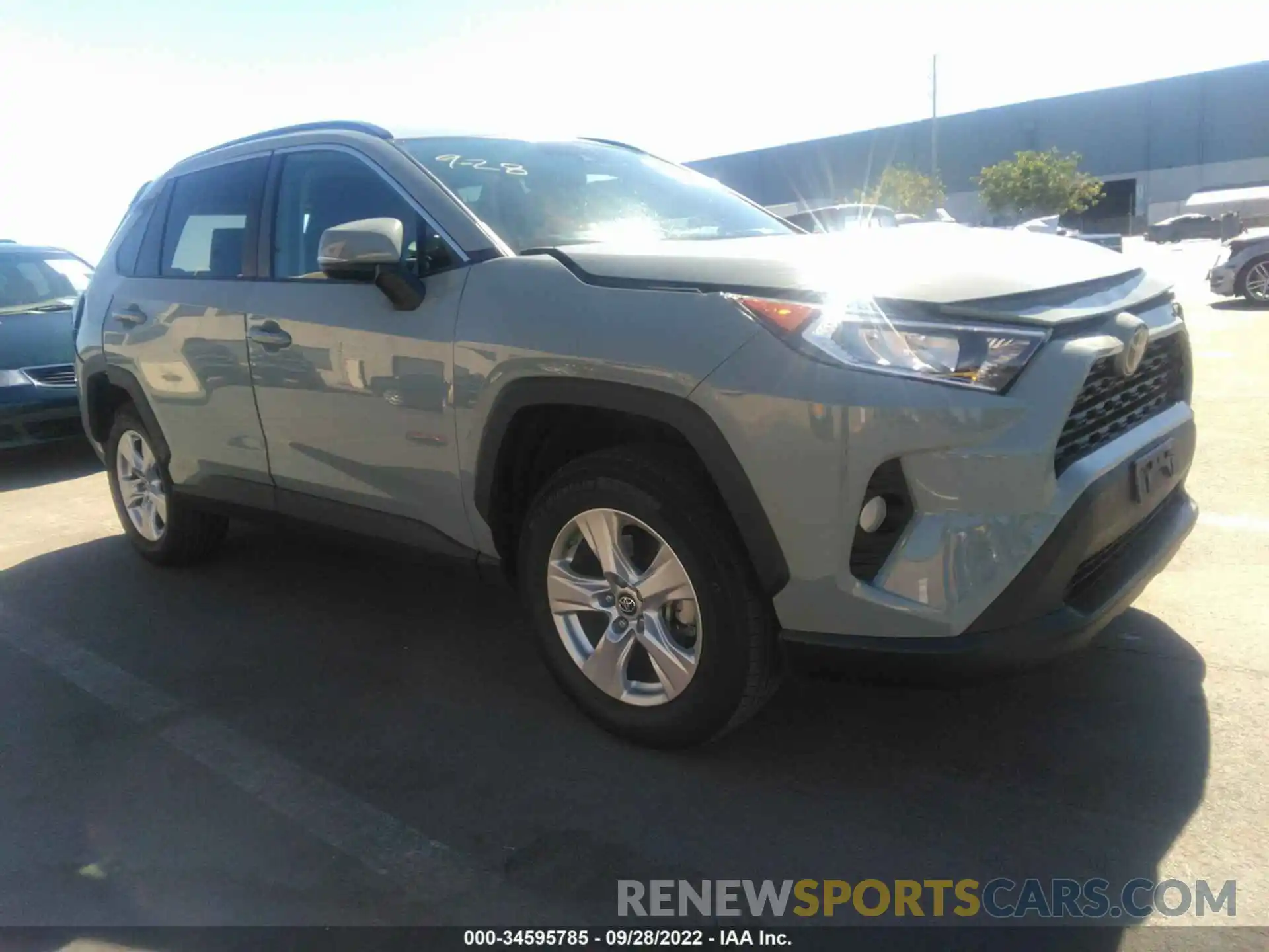 1 Photograph of a damaged car 2T3P1RFV1KC054376 TOYOTA RAV4 2019