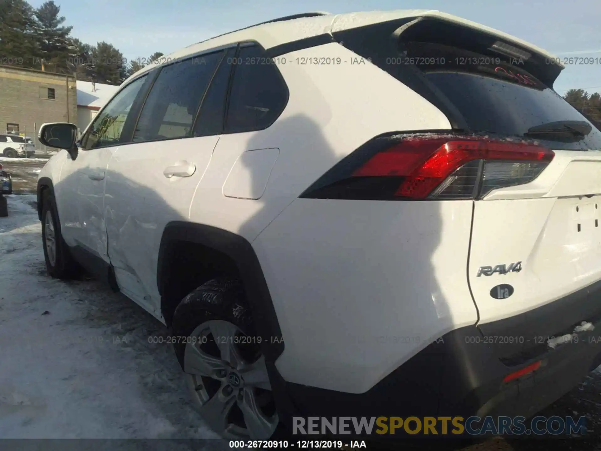 6 Photograph of a damaged car 2T3P1RFV1KC055866 TOYOTA RAV4 2019