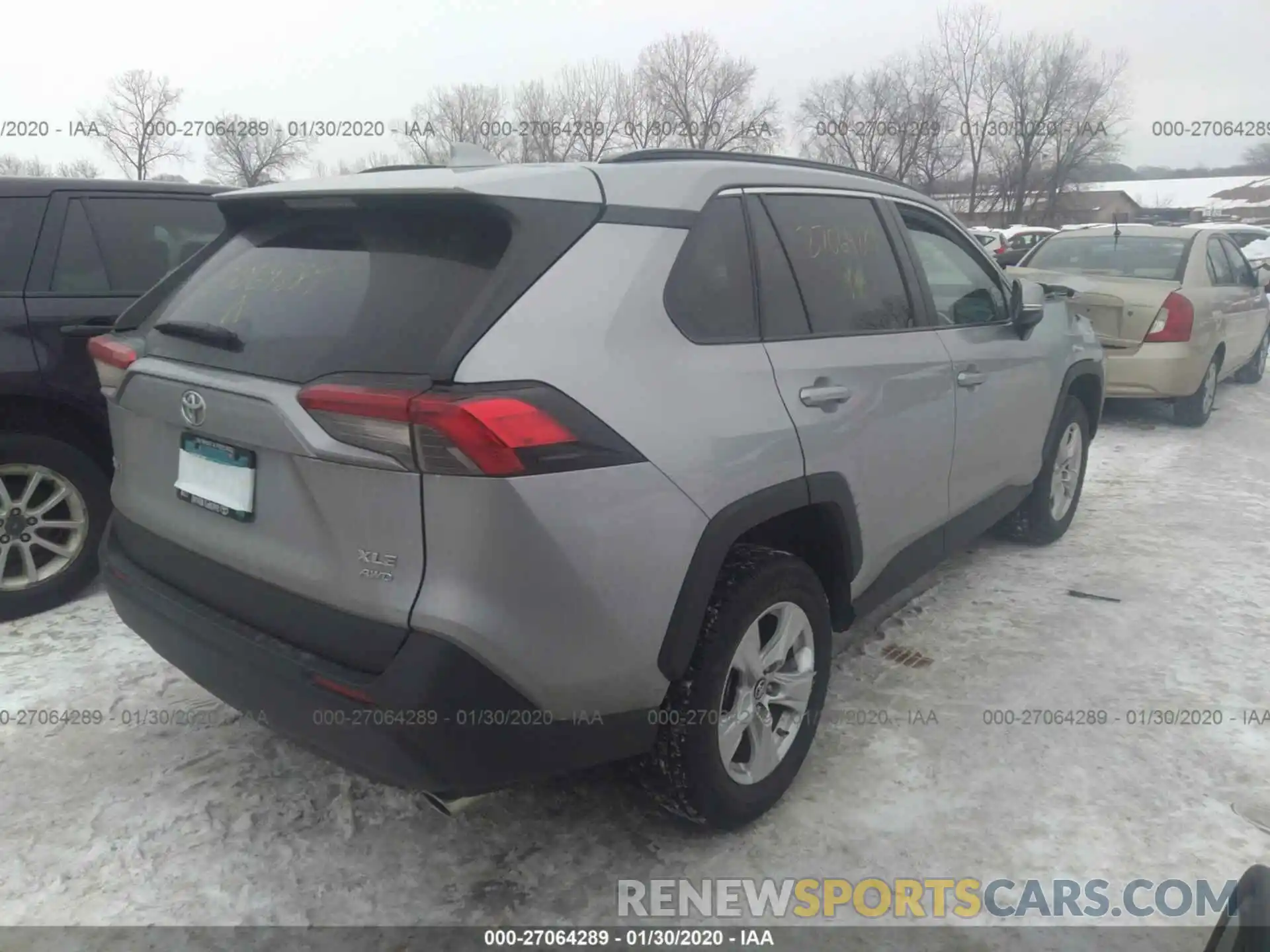 4 Photograph of a damaged car 2T3P1RFV1KW012689 TOYOTA RAV4 2019