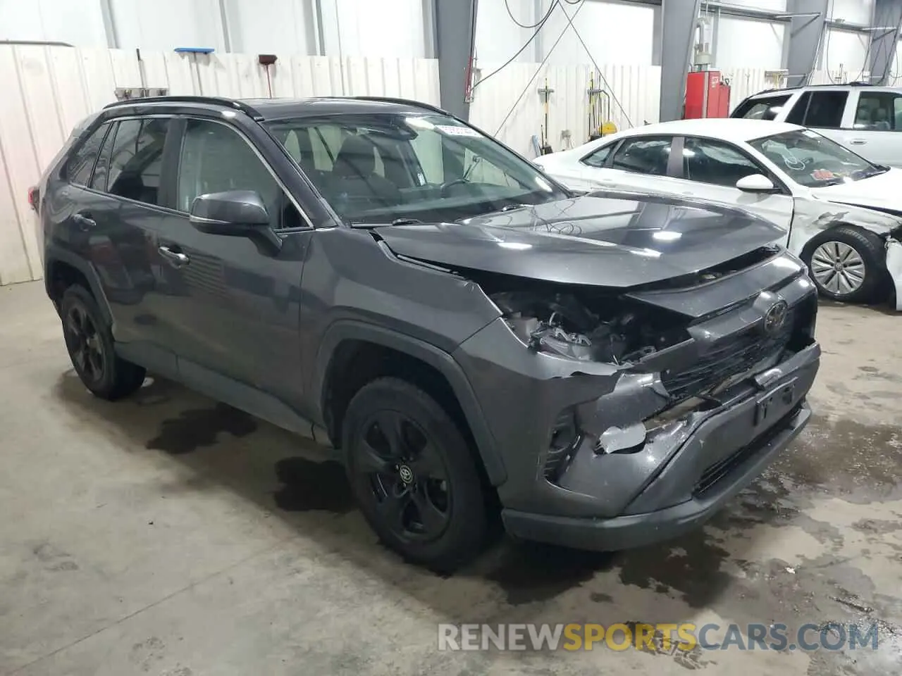 4 Photograph of a damaged car 2T3P1RFV1KW060855 TOYOTA RAV4 2019