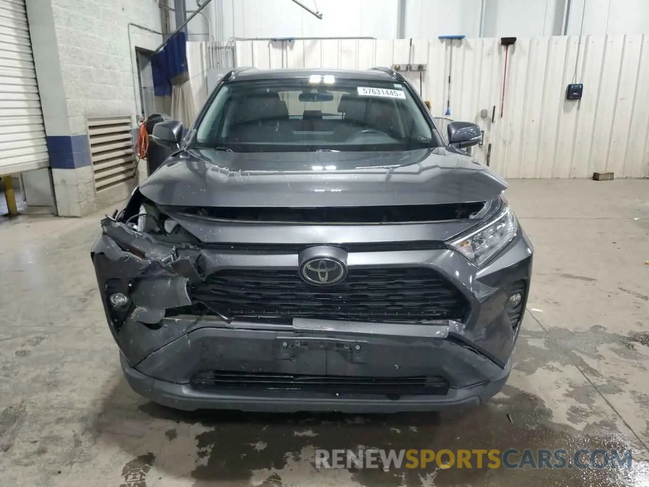 5 Photograph of a damaged car 2T3P1RFV1KW060855 TOYOTA RAV4 2019
