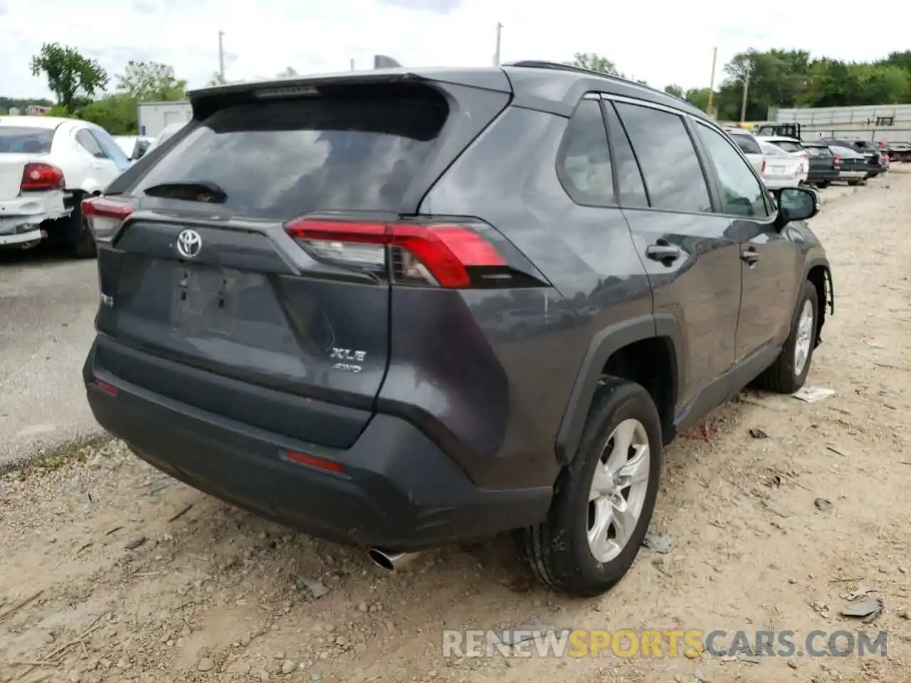 4 Photograph of a damaged car 2T3P1RFV2KC021760 TOYOTA RAV4 2019