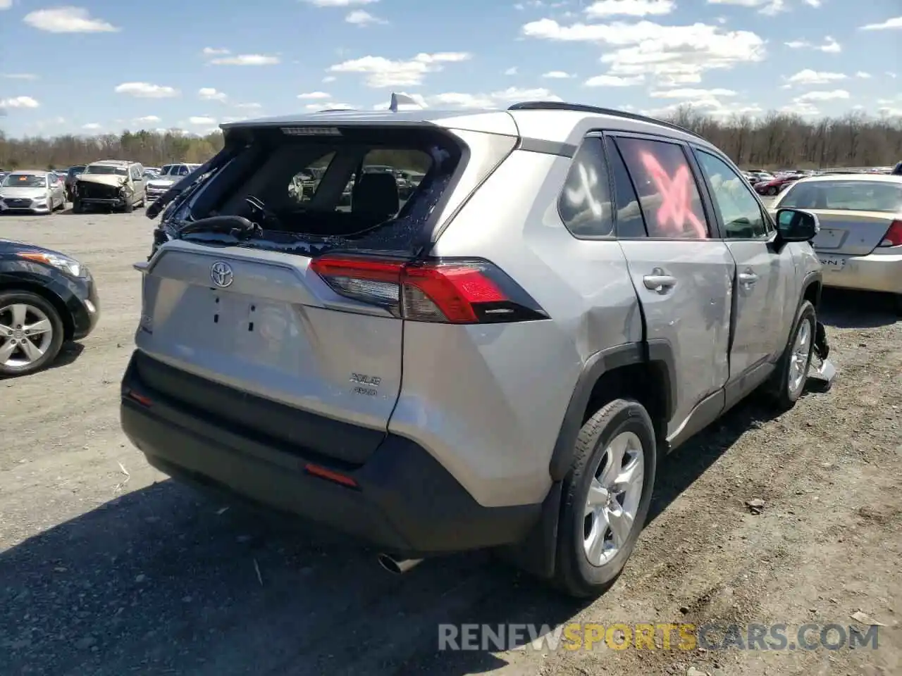 4 Photograph of a damaged car 2T3P1RFV2KC022357 TOYOTA RAV4 2019