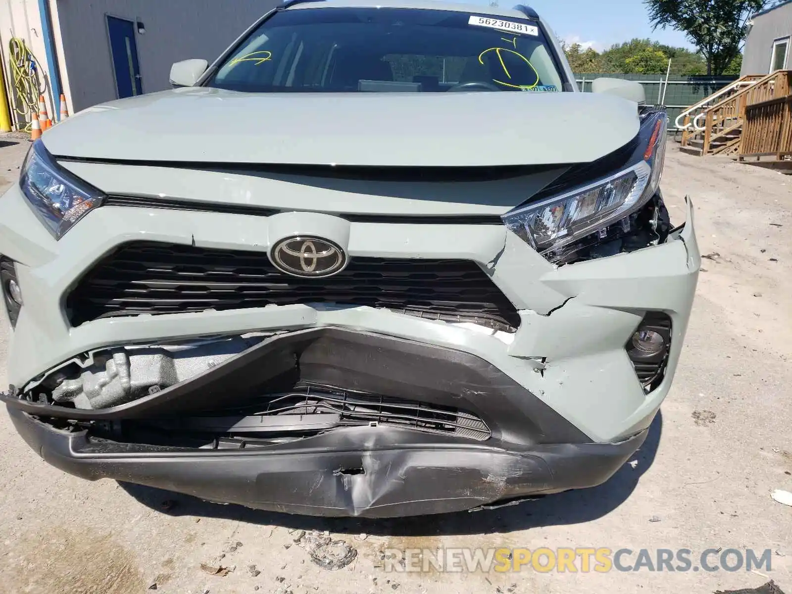 9 Photograph of a damaged car 2T3P1RFV2KC031589 TOYOTA RAV4 2019