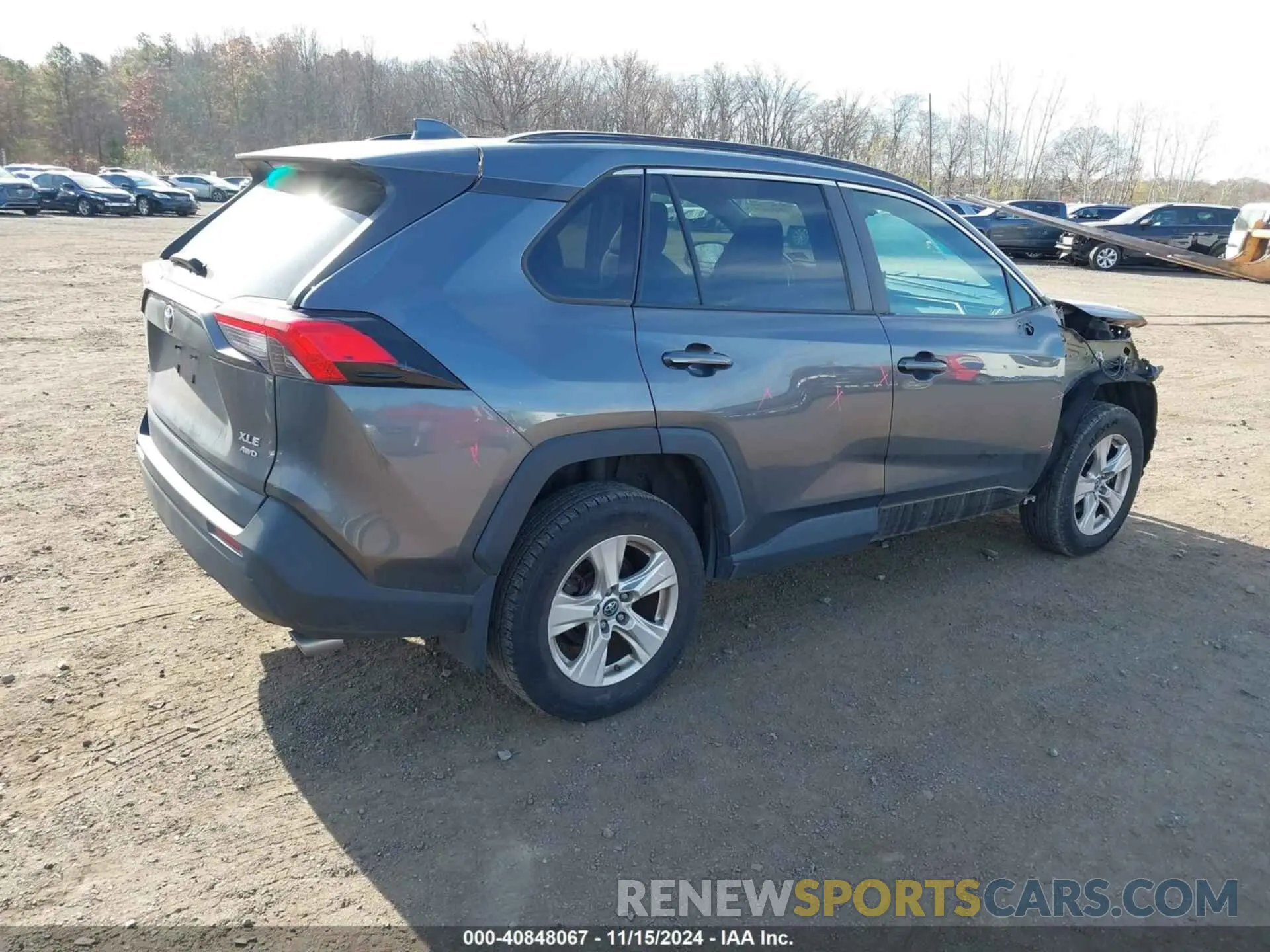 4 Photograph of a damaged car 2T3P1RFV2KC036484 TOYOTA RAV4 2019