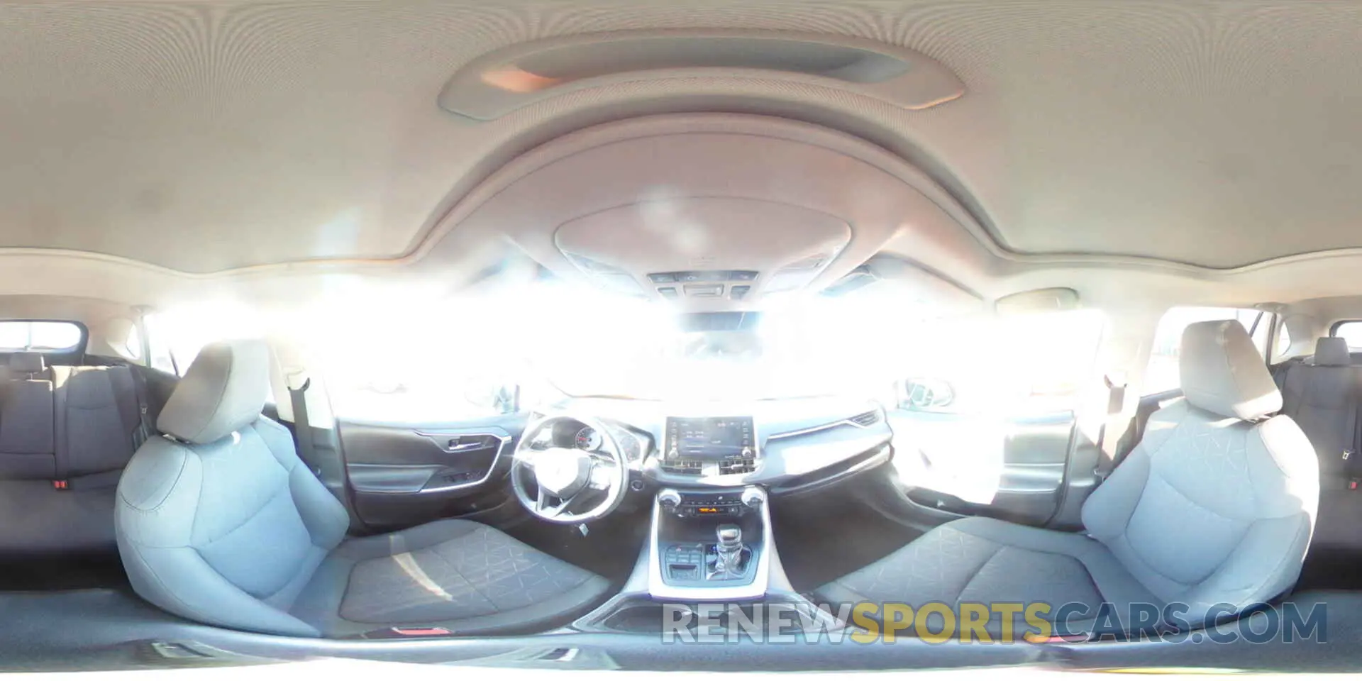 16 Photograph of a damaged car 2T3P1RFV2KW020266 TOYOTA RAV4 2019